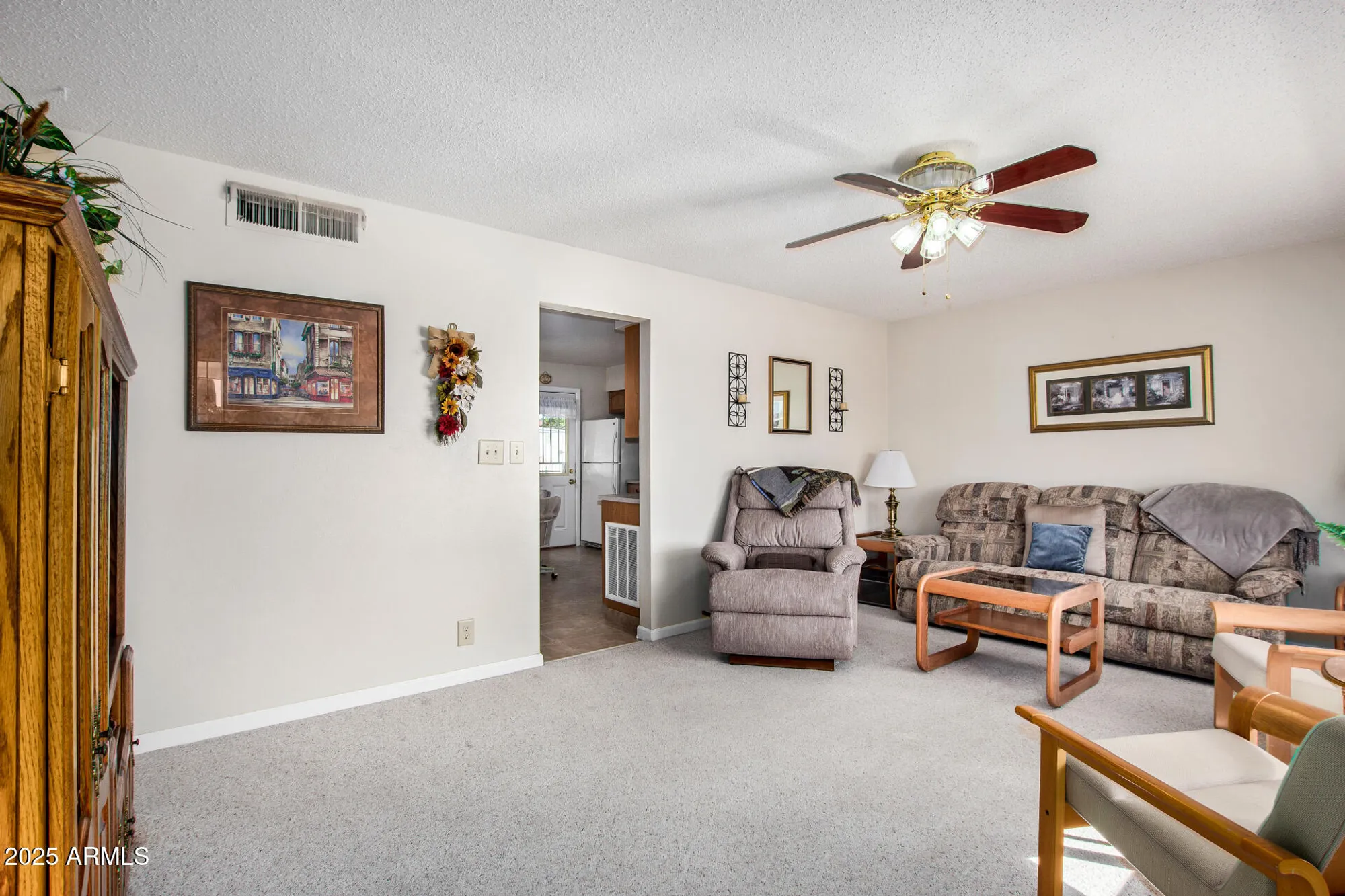Property Slideshow image 7 of 37 | 507 n 55th pl, Mesa, AZ, 85205