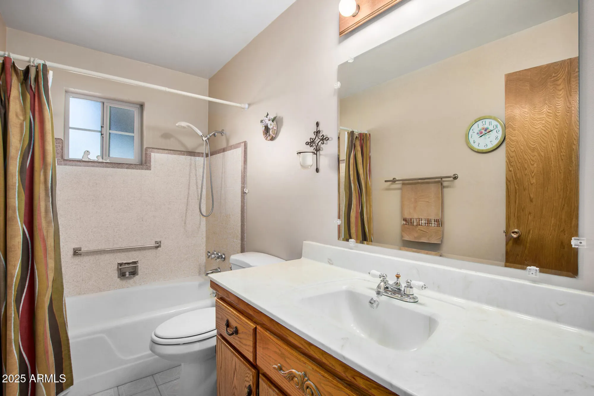 Property Slideshow image 19 of 37 | 507 n 55th pl, Mesa, AZ, 85205