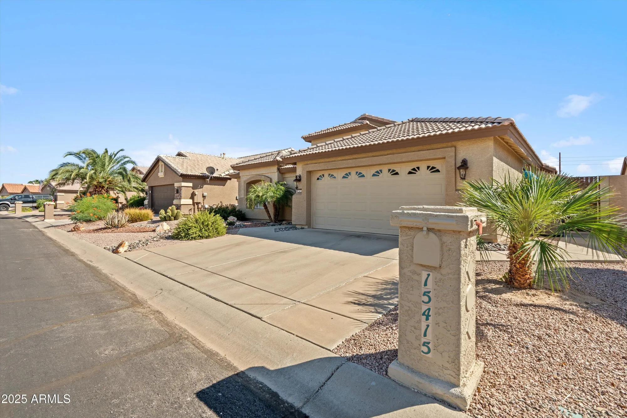 Property Slideshow image 4 of 35 | 15415 w merrell st, Goodyear, AZ, 85395