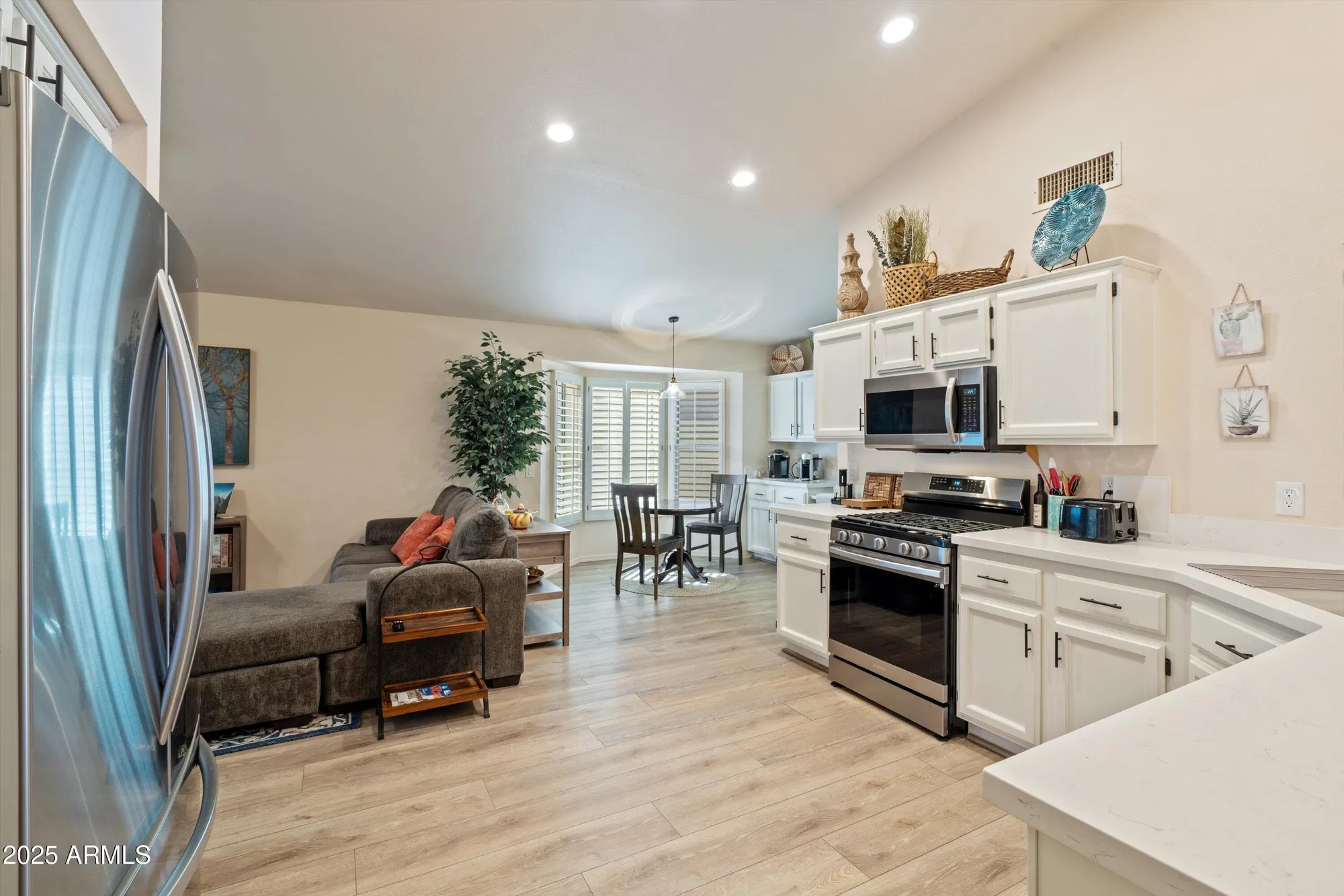 Property Slideshow image 11 of 35 | 15415 w merrell st, Goodyear, AZ, 85395