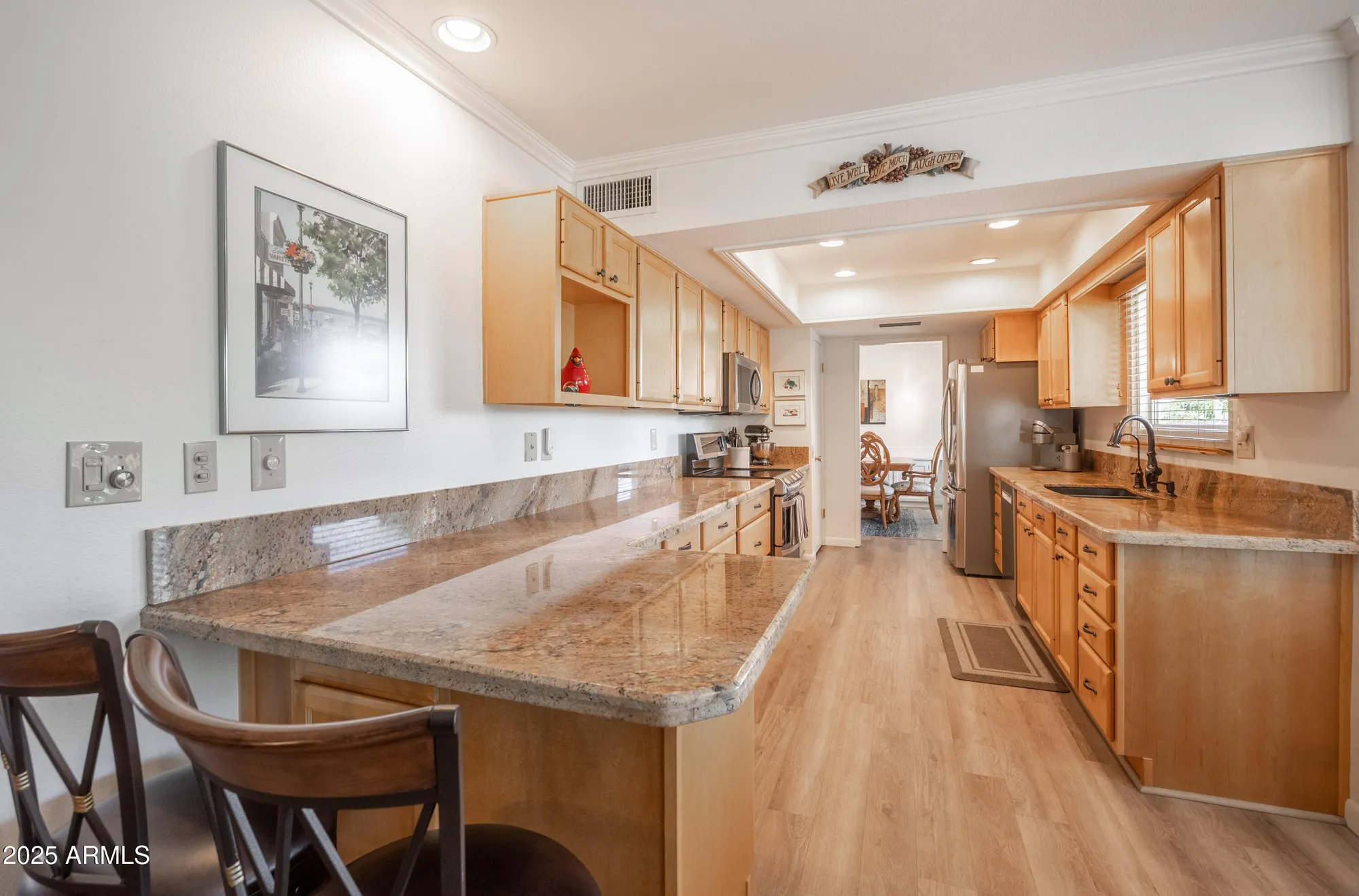 Property Slideshow image 7 of 31 | 9703 w lindgren ave, Sun City, AZ, 85373