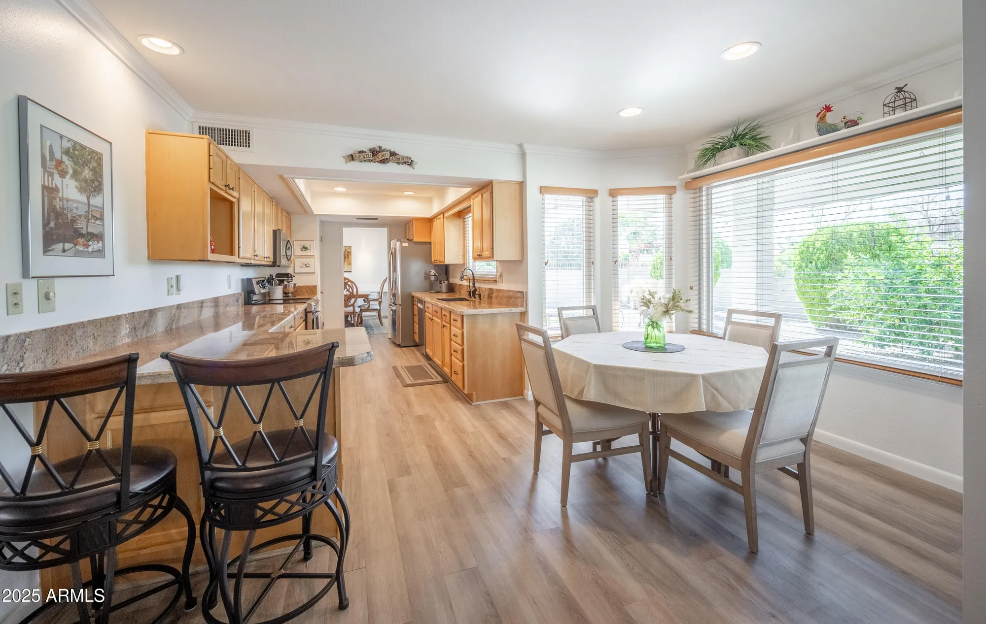 Property Slideshow image 8 of 31 | 9703 w lindgren ave, Sun City, AZ, 85373