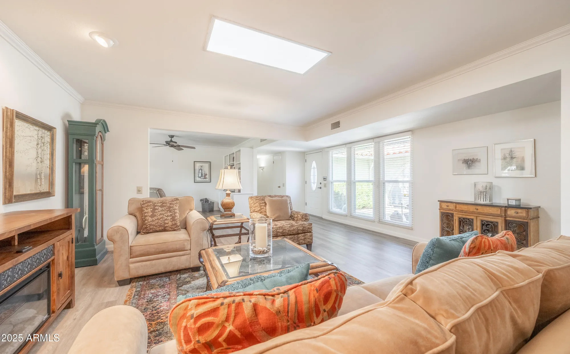 Property Slideshow image 15 of 31 | 9703 w lindgren ave, Sun City, AZ, 85373