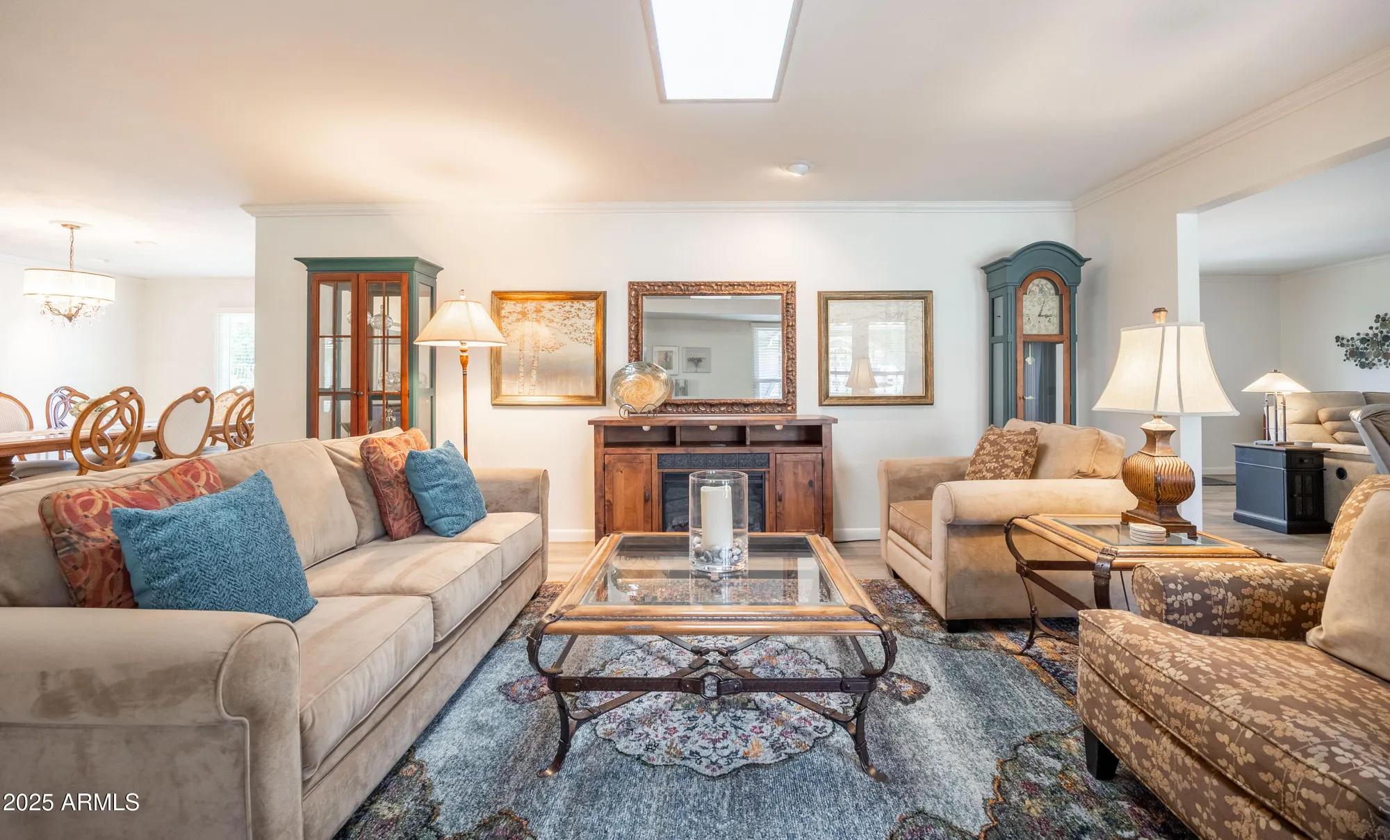 Property Slideshow image 14 of 31 | 9703 w lindgren ave, Sun City, AZ, 85373