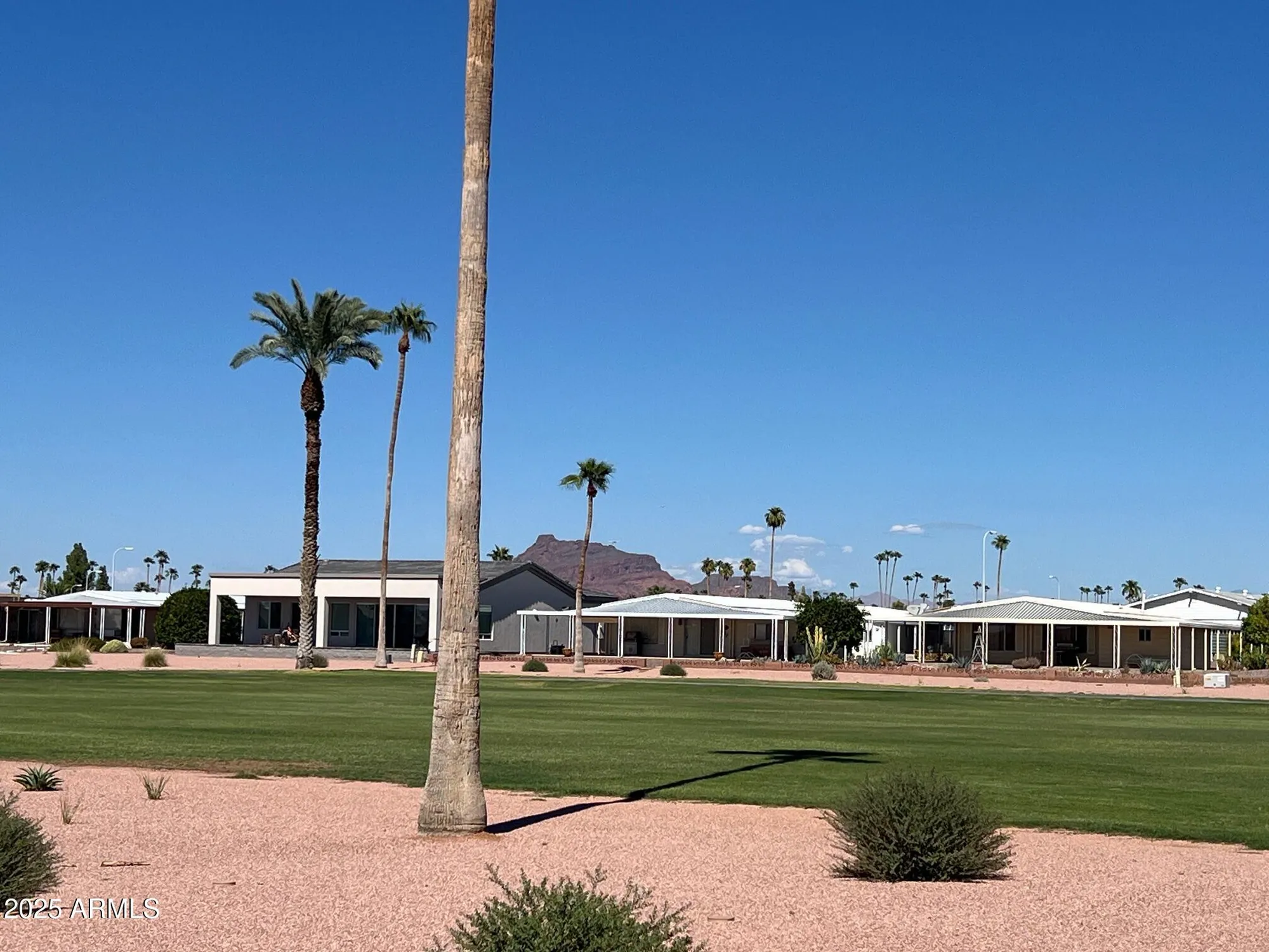 Property Slideshow image 2 of 27 | 2129 n rosburg dr, Mesa, AZ, 85215