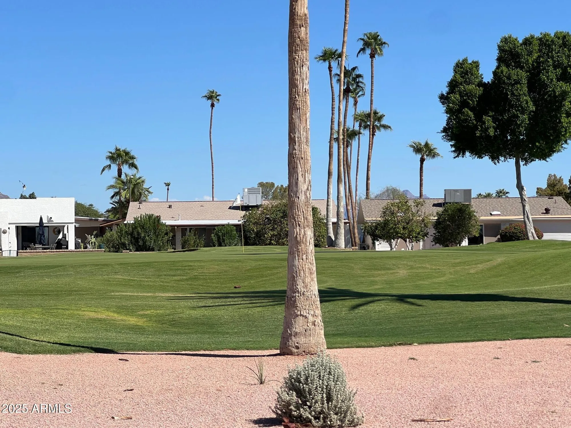 Property Slideshow image 3 of 27 | 2129 n rosburg dr, Mesa, AZ, 85215