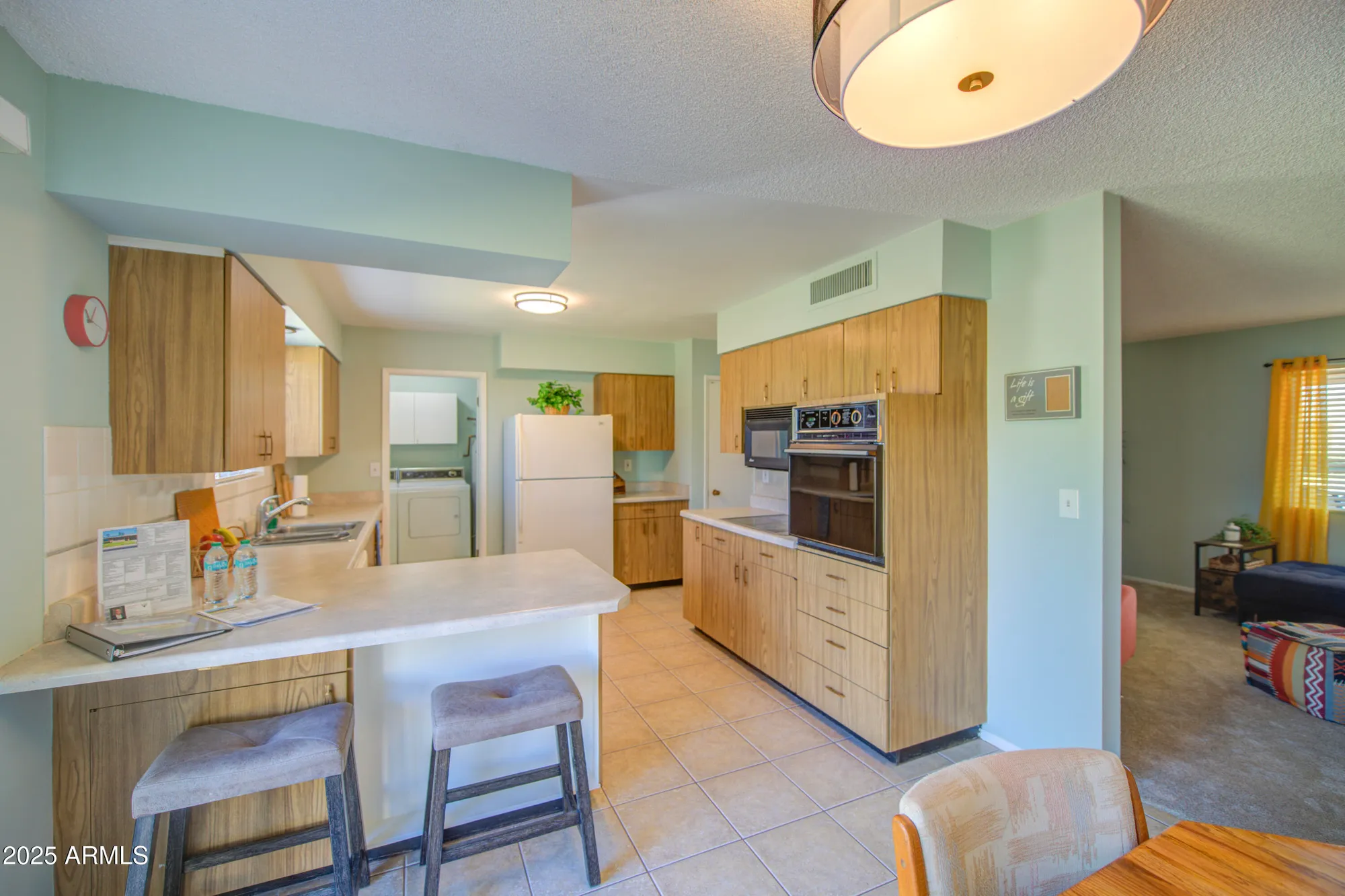 Property Slideshow image 15 of 38 | 10414 w audrey dr, Sun City, AZ, 85351