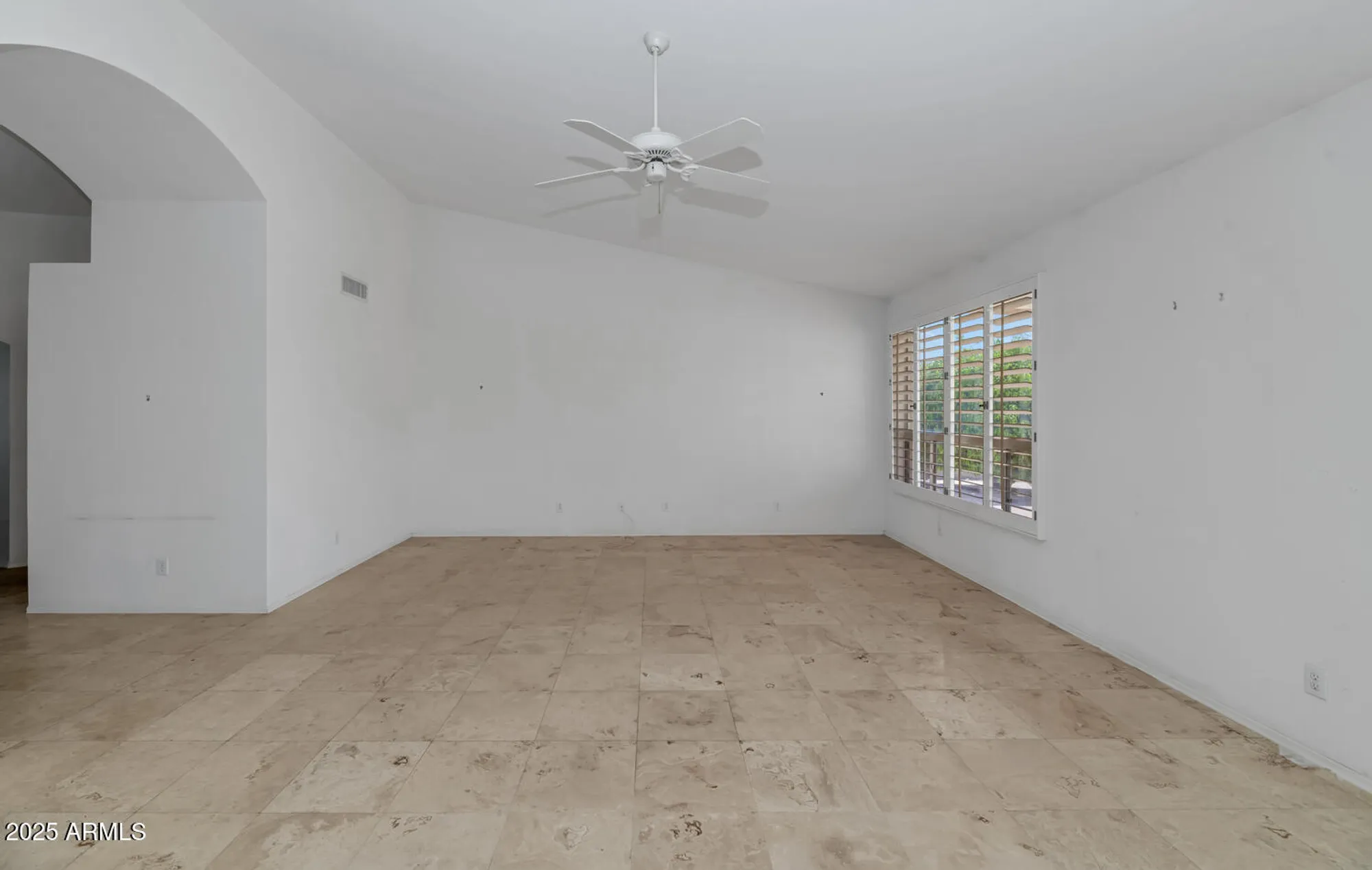 Property Slideshow image 8 of 41 | 10023 e arrowvale dr, Sun Lakes, AZ, 85248