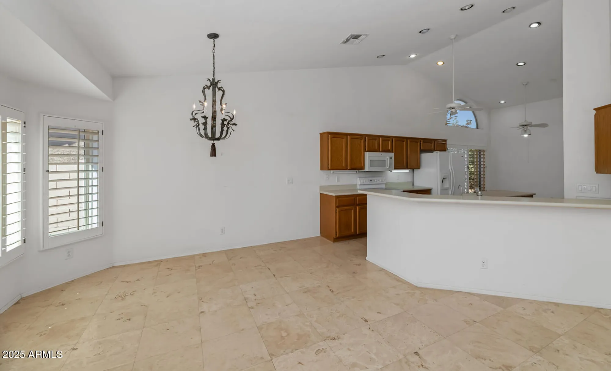 Property Slideshow image 9 of 41 | 10023 e arrowvale dr, Sun Lakes, AZ, 85248