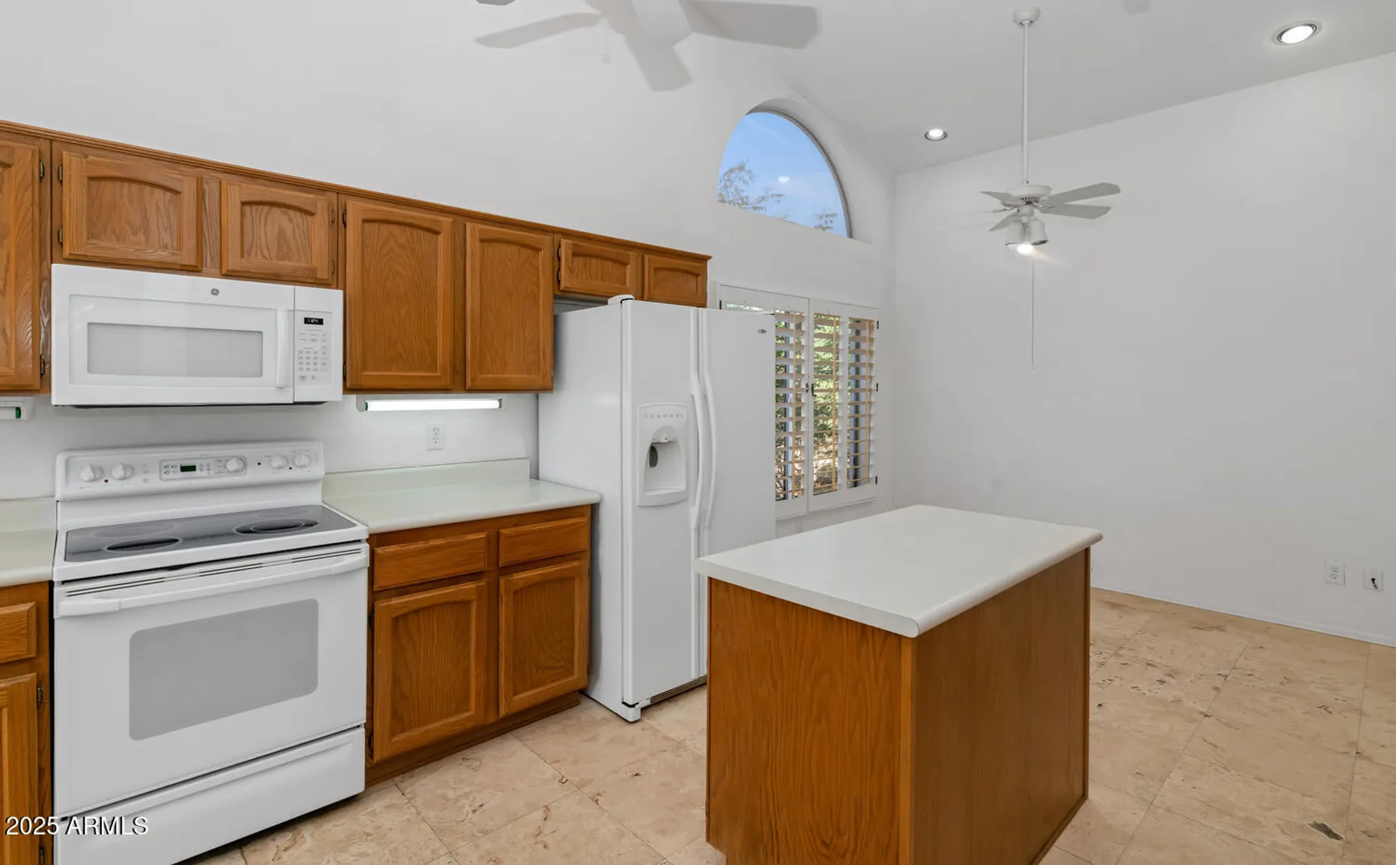 Property Slideshow image 11 of 41 | 10023 e arrowvale dr, Sun Lakes, AZ, 85248