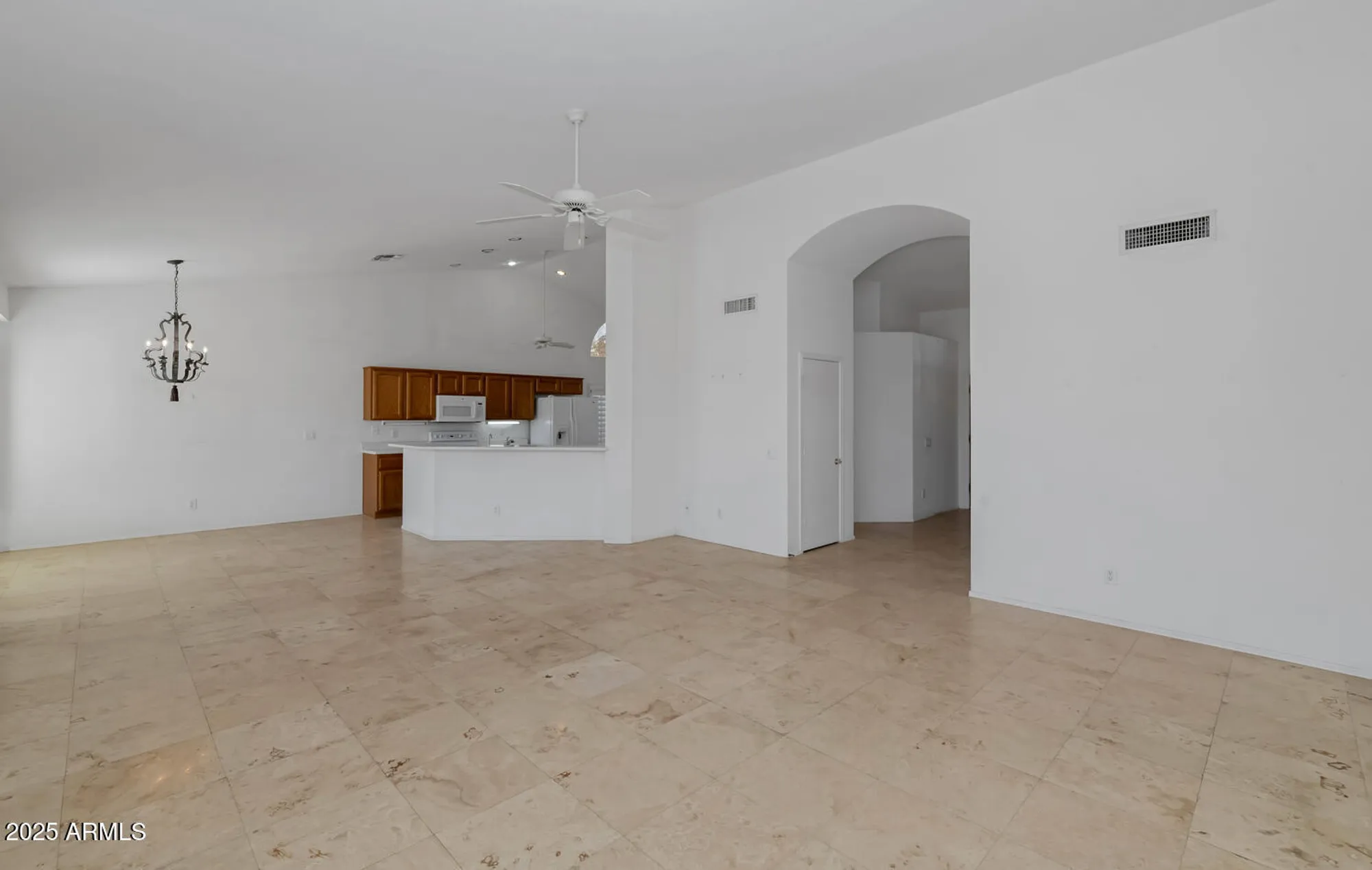 Property Slideshow image 5 of 41 | 10023 e arrowvale dr, Sun Lakes, AZ, 85248