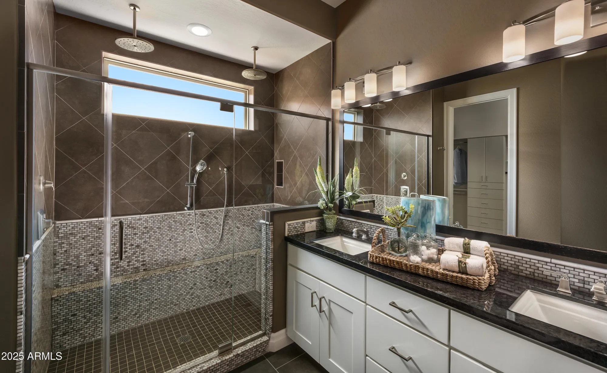 Property Slideshow image 6 of 10 | 554 e peach tree st, Queen Creek, AZ, 85140