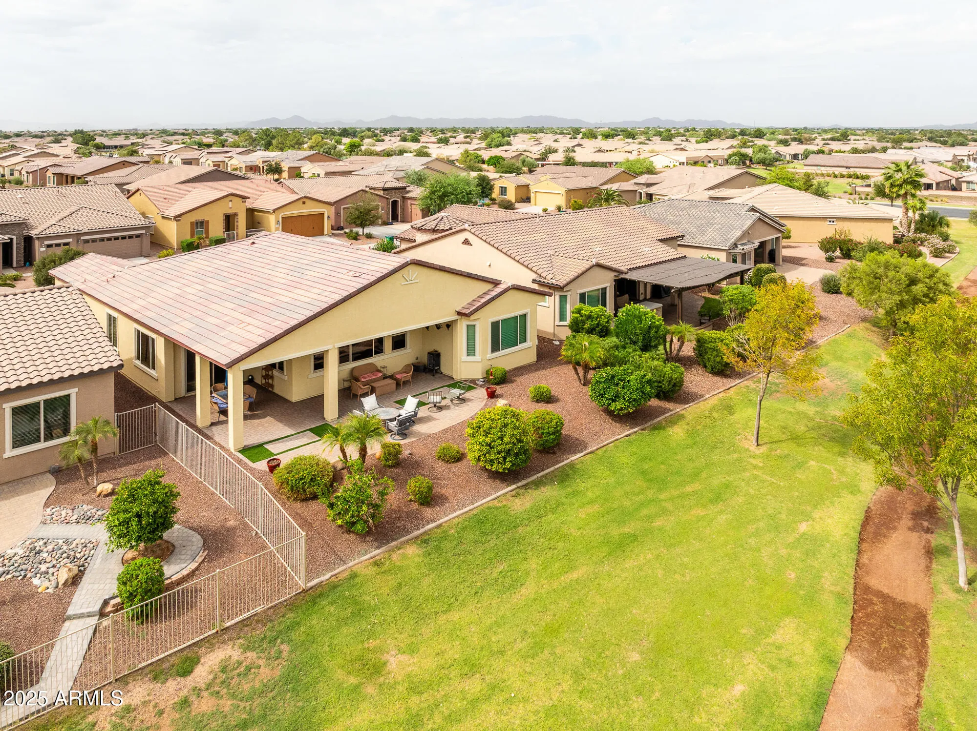 Property Slideshow image 38 of 66 | 41710 w harvest moon dr, Maricopa, AZ, 85138