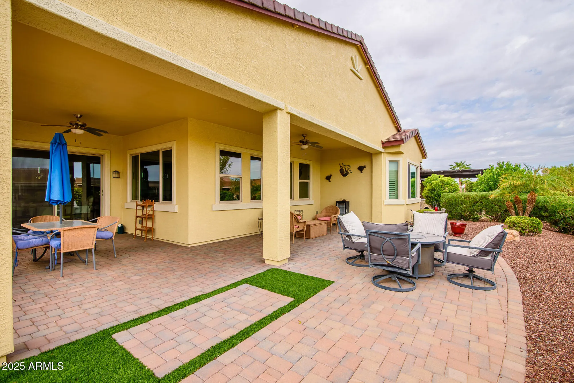 Property Slideshow image 34 of 66 | 41710 w harvest moon dr, Maricopa, AZ, 85138