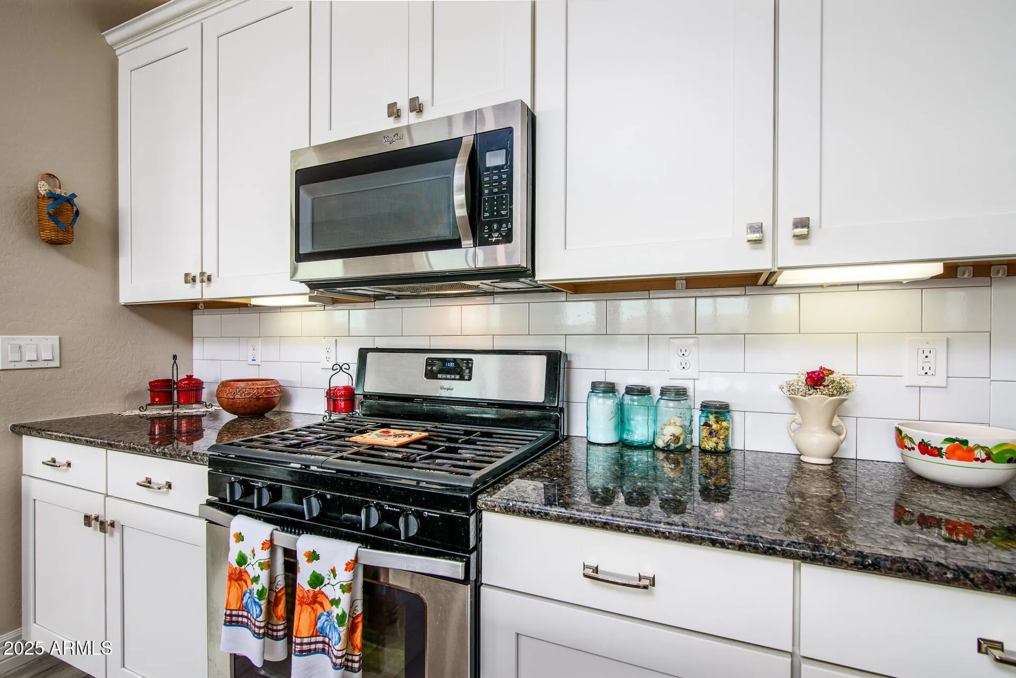 Property Slideshow image 20 of 66 | 41710 w harvest moon dr, Maricopa, AZ, 85138