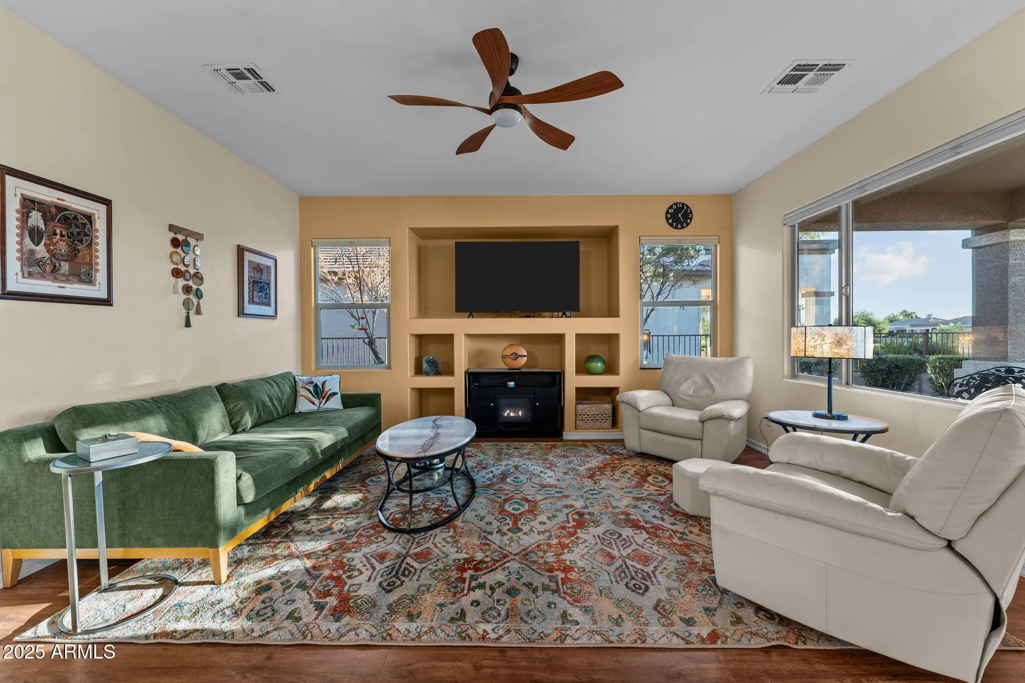 Property Slideshow image 12 of 40 | 6222 s huachuca way, Chandler, AZ, 85249