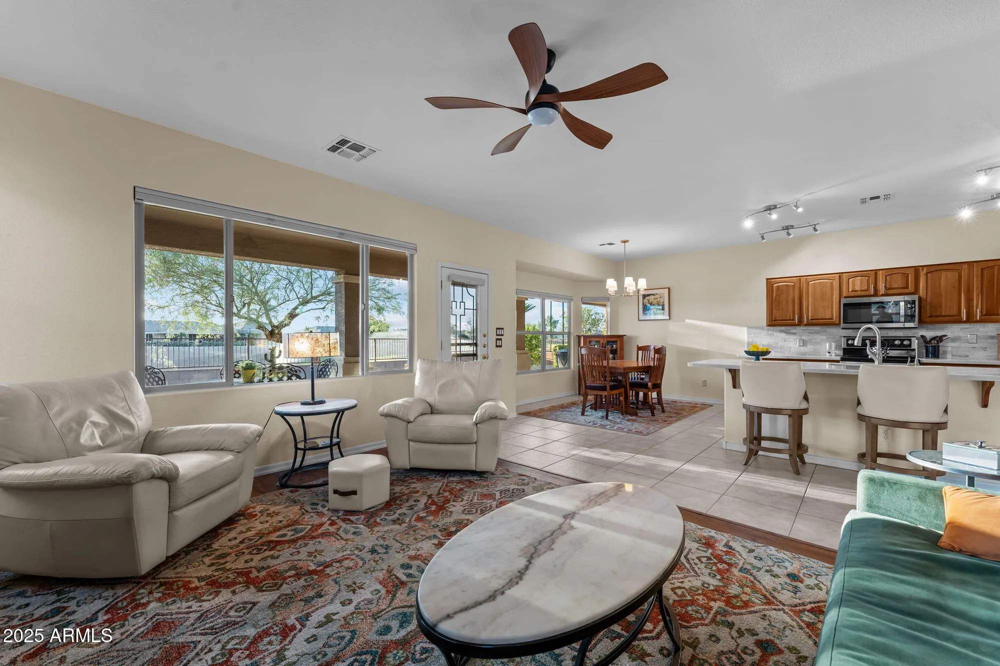Property Slideshow image 10 of 40 | 6222 s huachuca way, Chandler, AZ, 85249