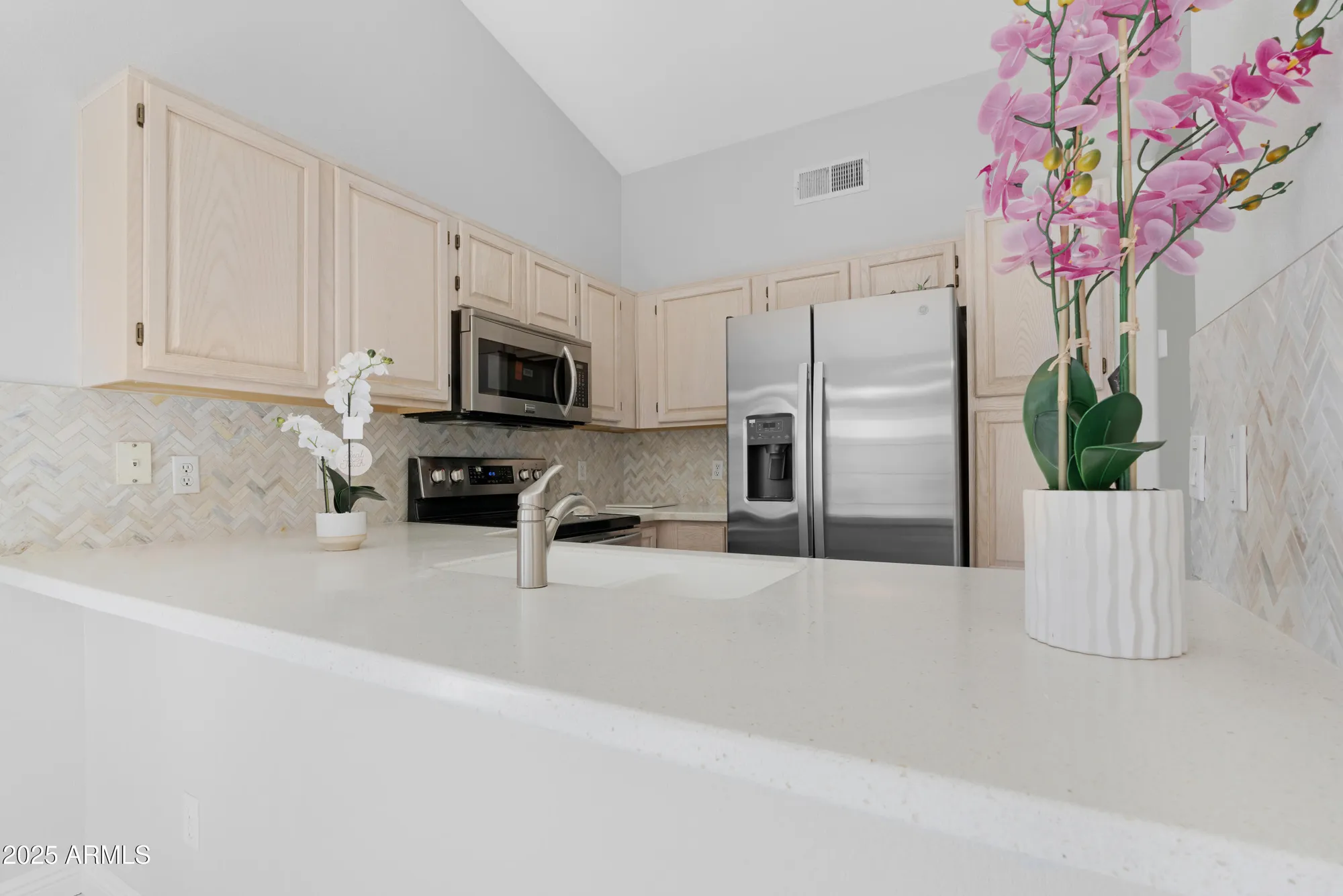 Property Slideshow image 18 of 61 | 14300 w bell rd unit 392, Surprise, AZ, 85374