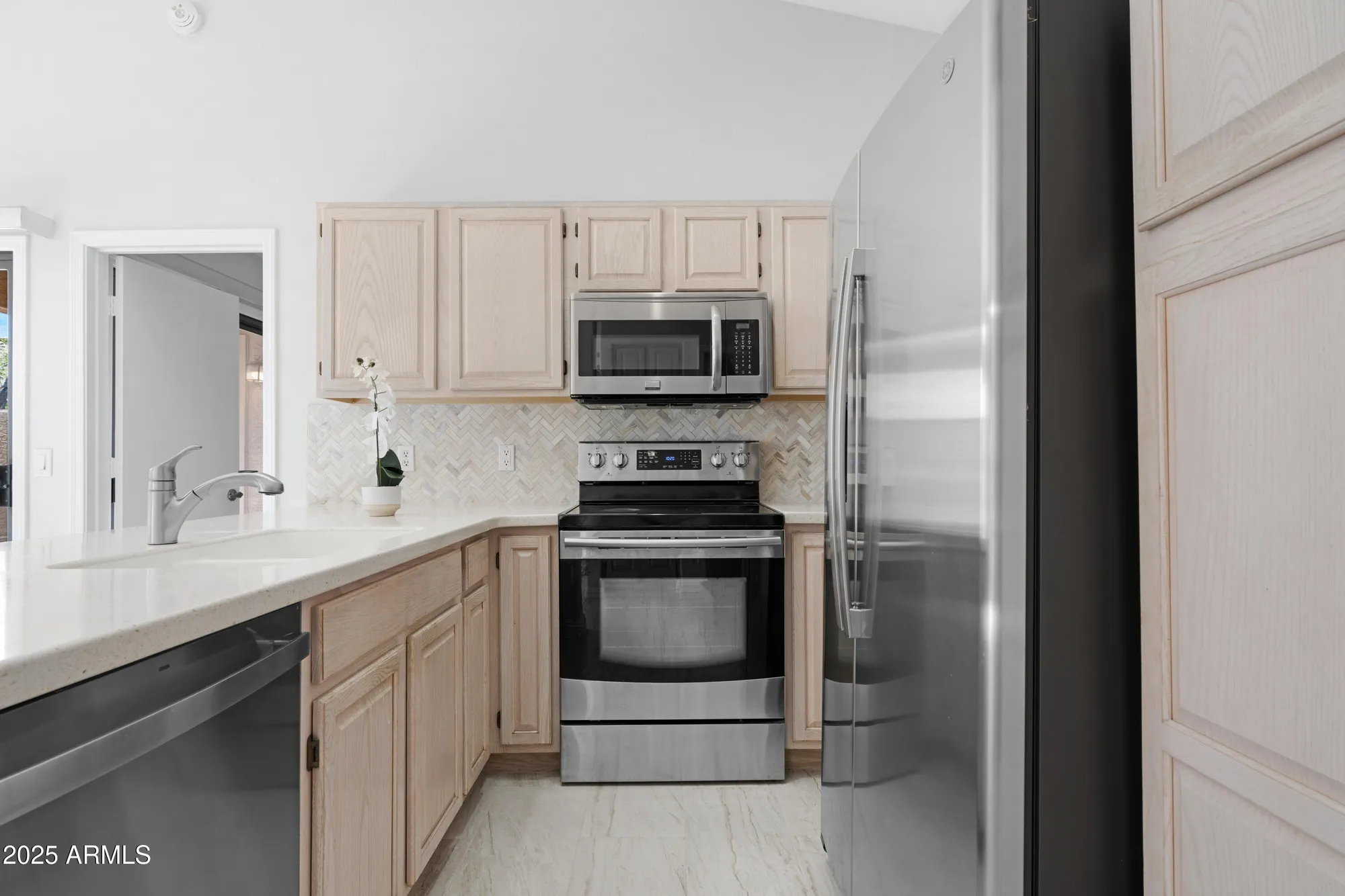 Property Slideshow image 20 of 61 | 14300 w bell rd unit 392, Surprise, AZ, 85374