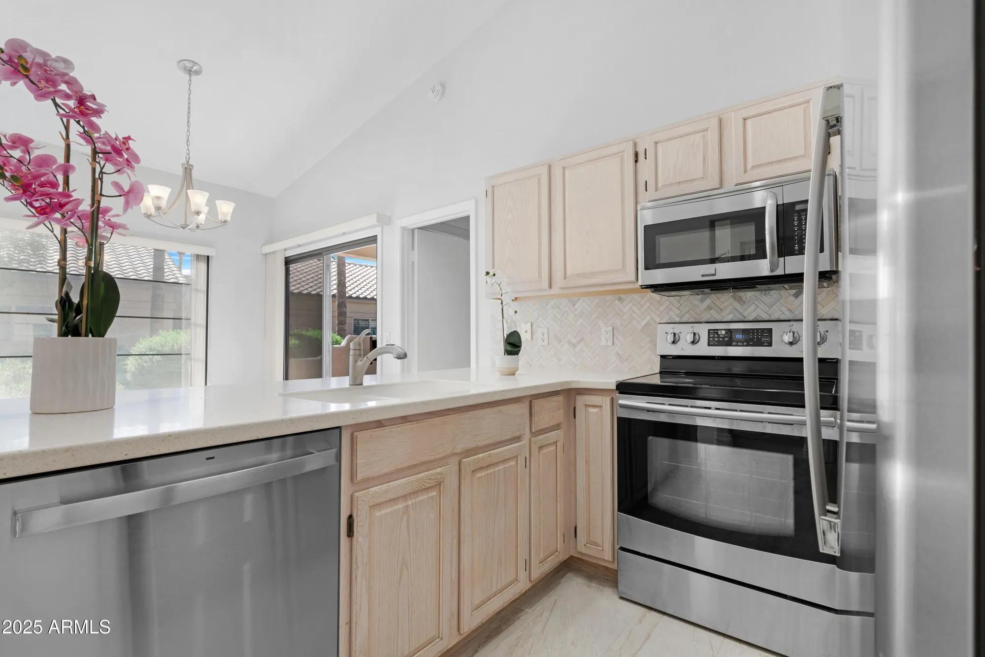 Property Slideshow image 21 of 61 | 14300 w bell rd unit 392, Surprise, AZ, 85374