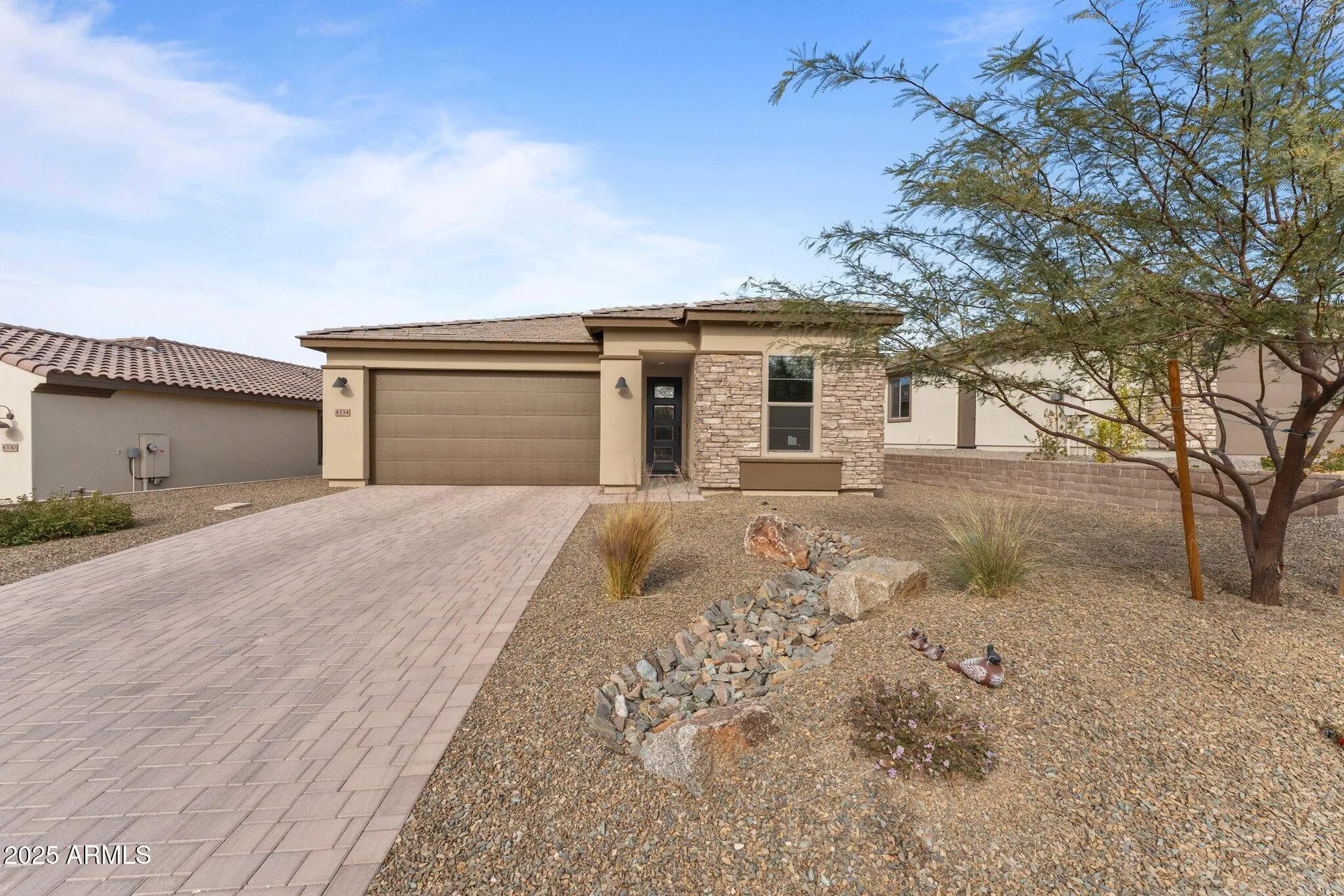 Property Slideshow image 1 of 25 | 4334 ponderosa trl, Wickenburg, AZ, 85390