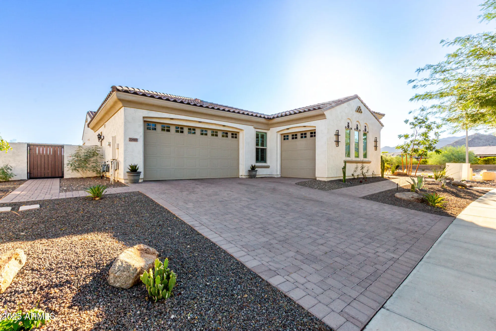 Property Slideshow image 4 of 74 | 20669 w pasadena ave, Buckeye, AZ, 85396