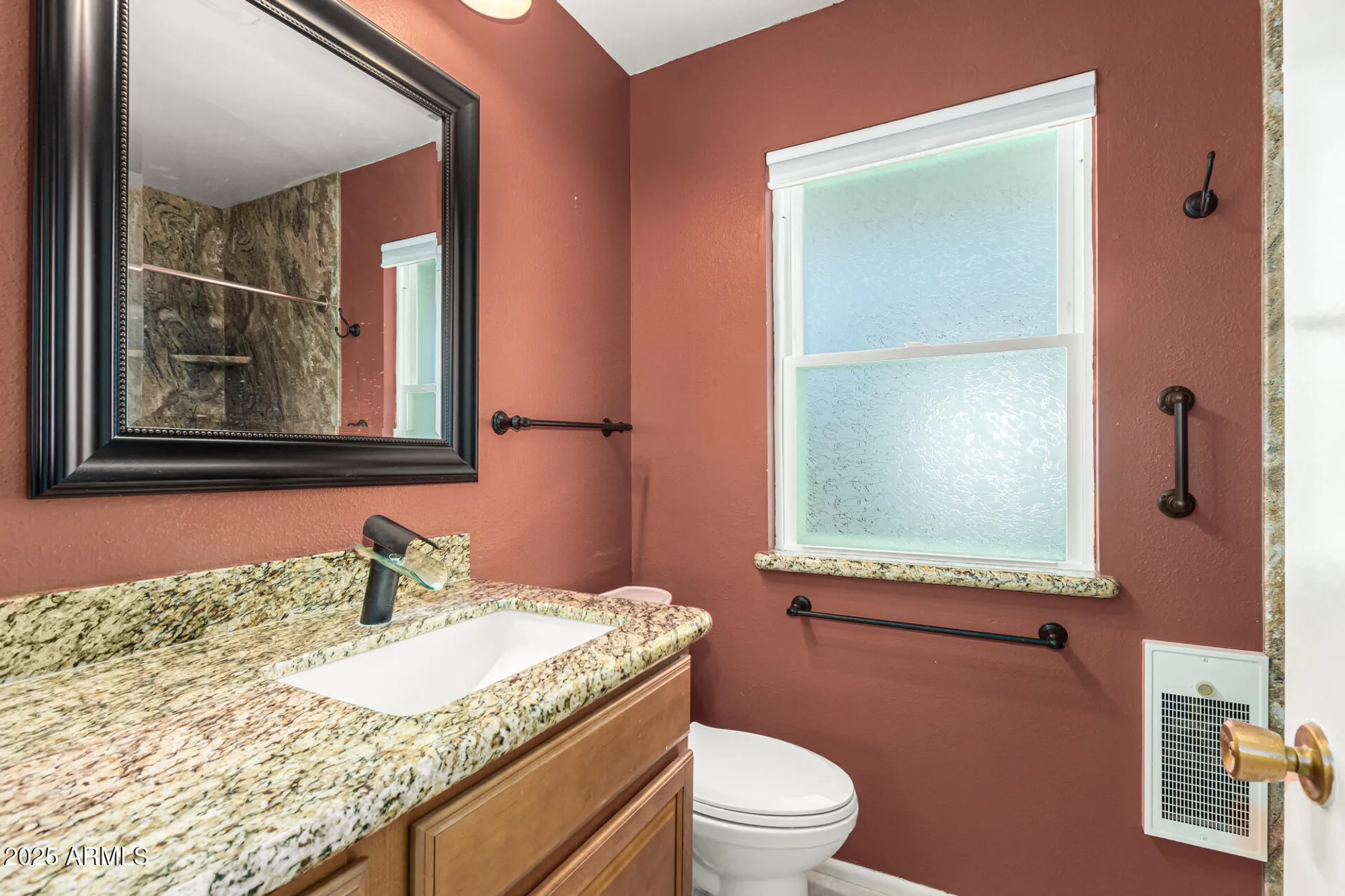 Property Slideshow image 19 of 35 | 15608 n 105th dr, Sun City, AZ, 85351