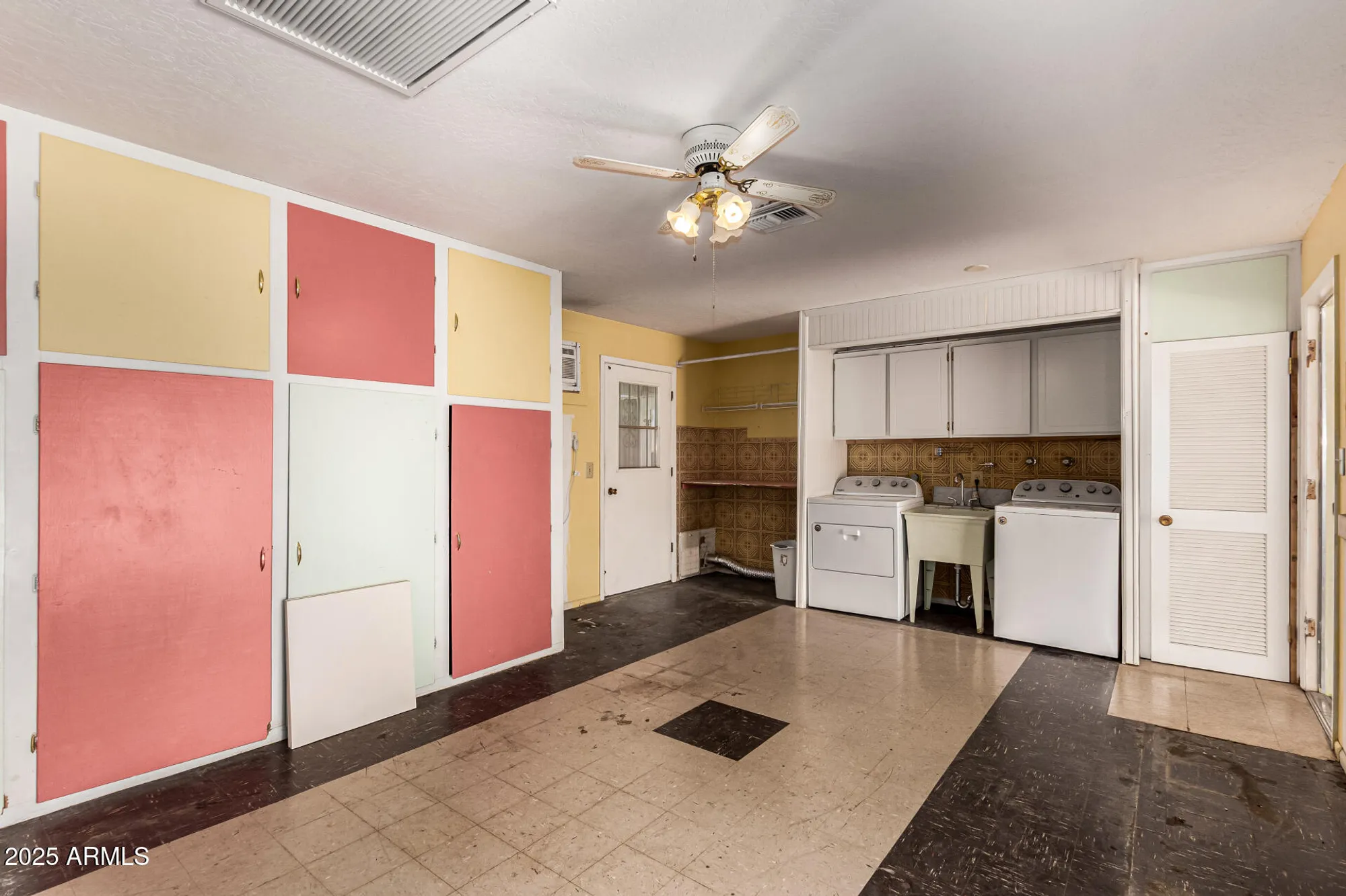 Property Slideshow image 30 of 35 | 15608 n 105th dr, Sun City, AZ, 85351