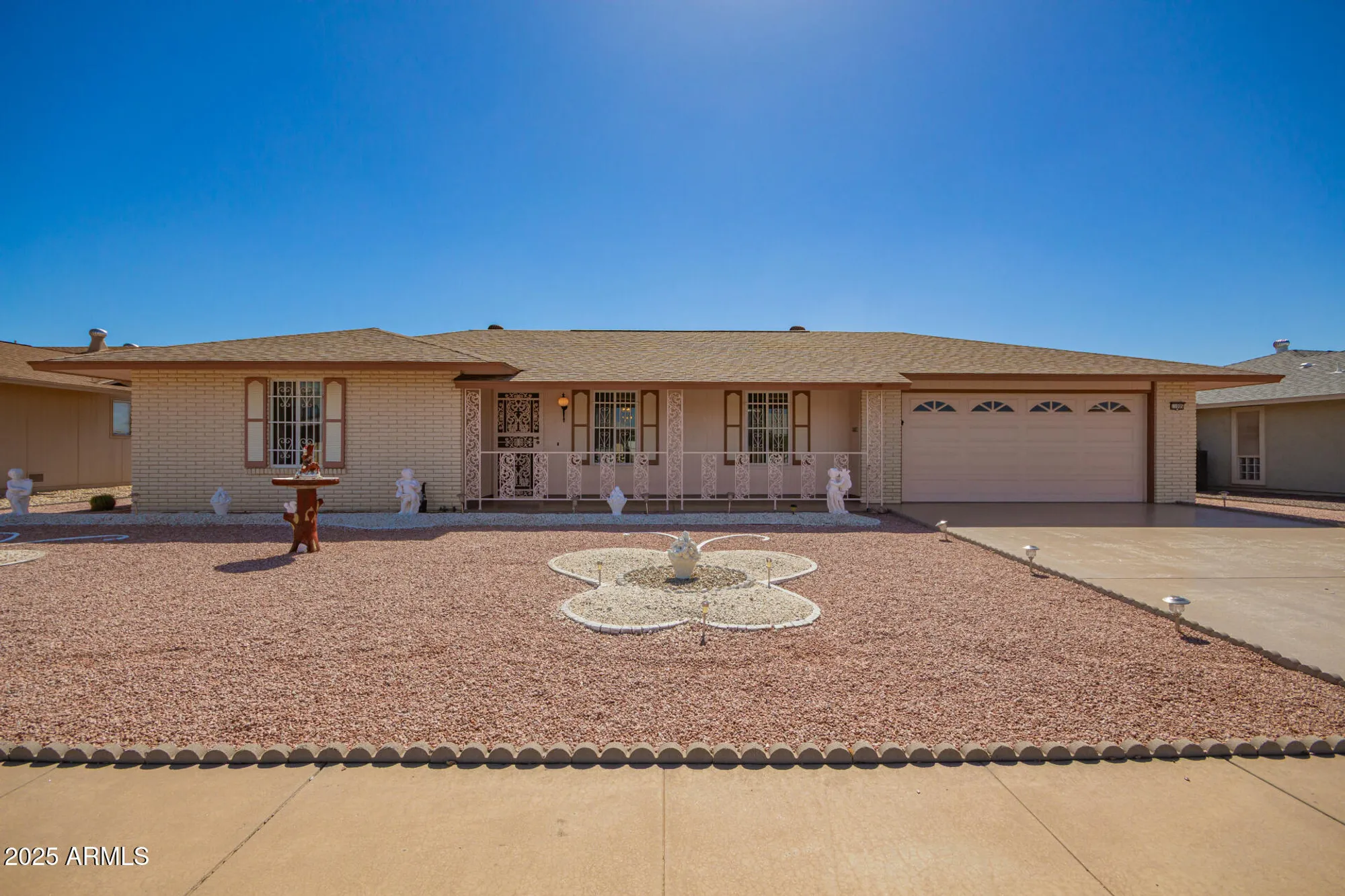 Property Slideshow image 1 of 33 | 11005 w campana dr, Sun City, AZ, 85351