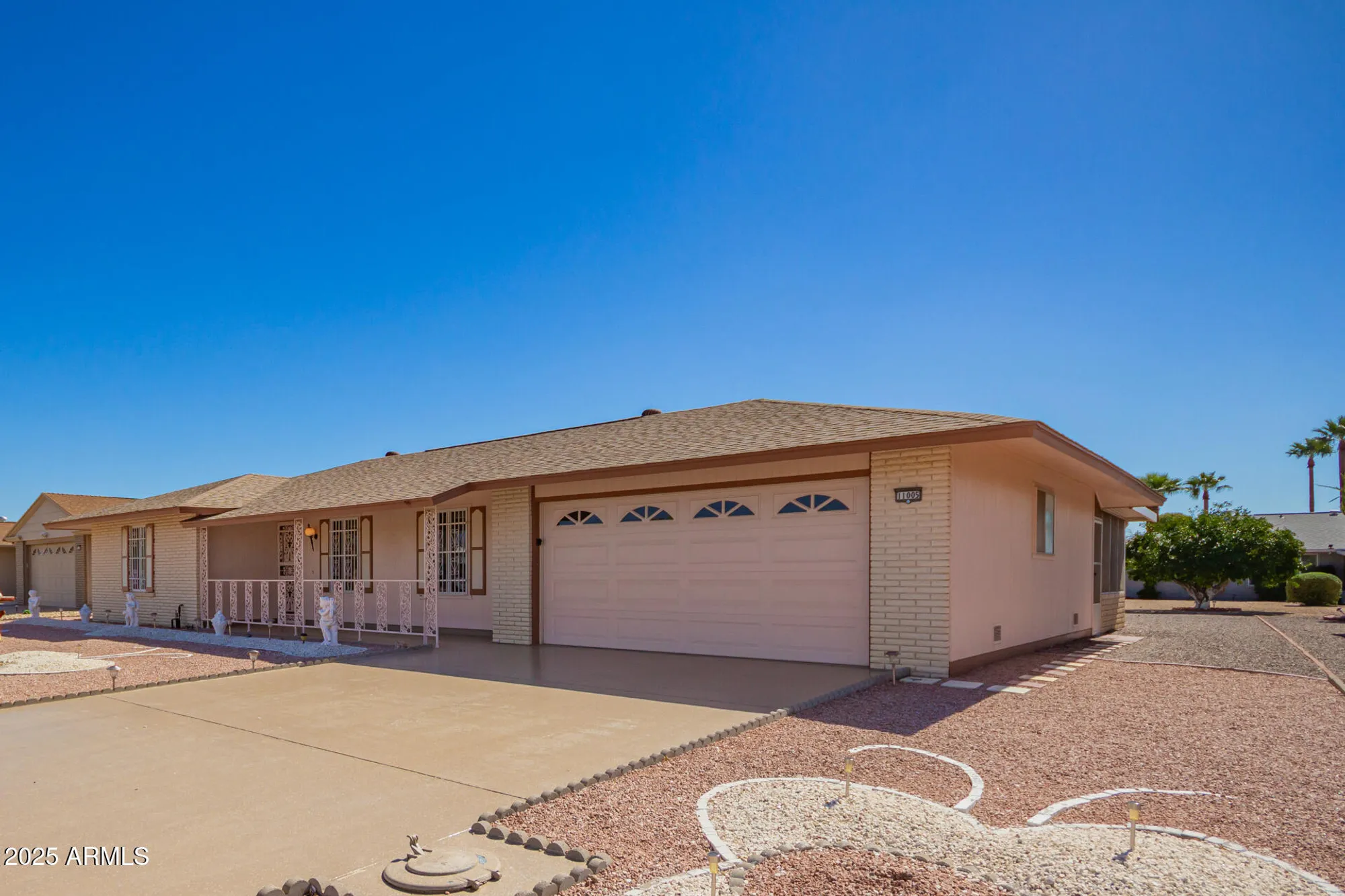 Property Slideshow image 2 of 33 | 11005 w campana dr, Sun City, AZ, 85351