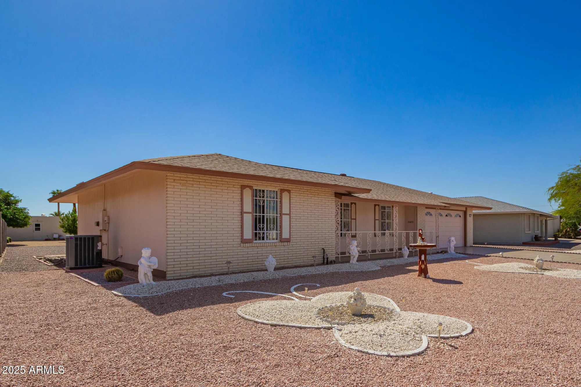 Property Slideshow image 3 of 33 | 11005 w campana dr, Sun City, AZ, 85351