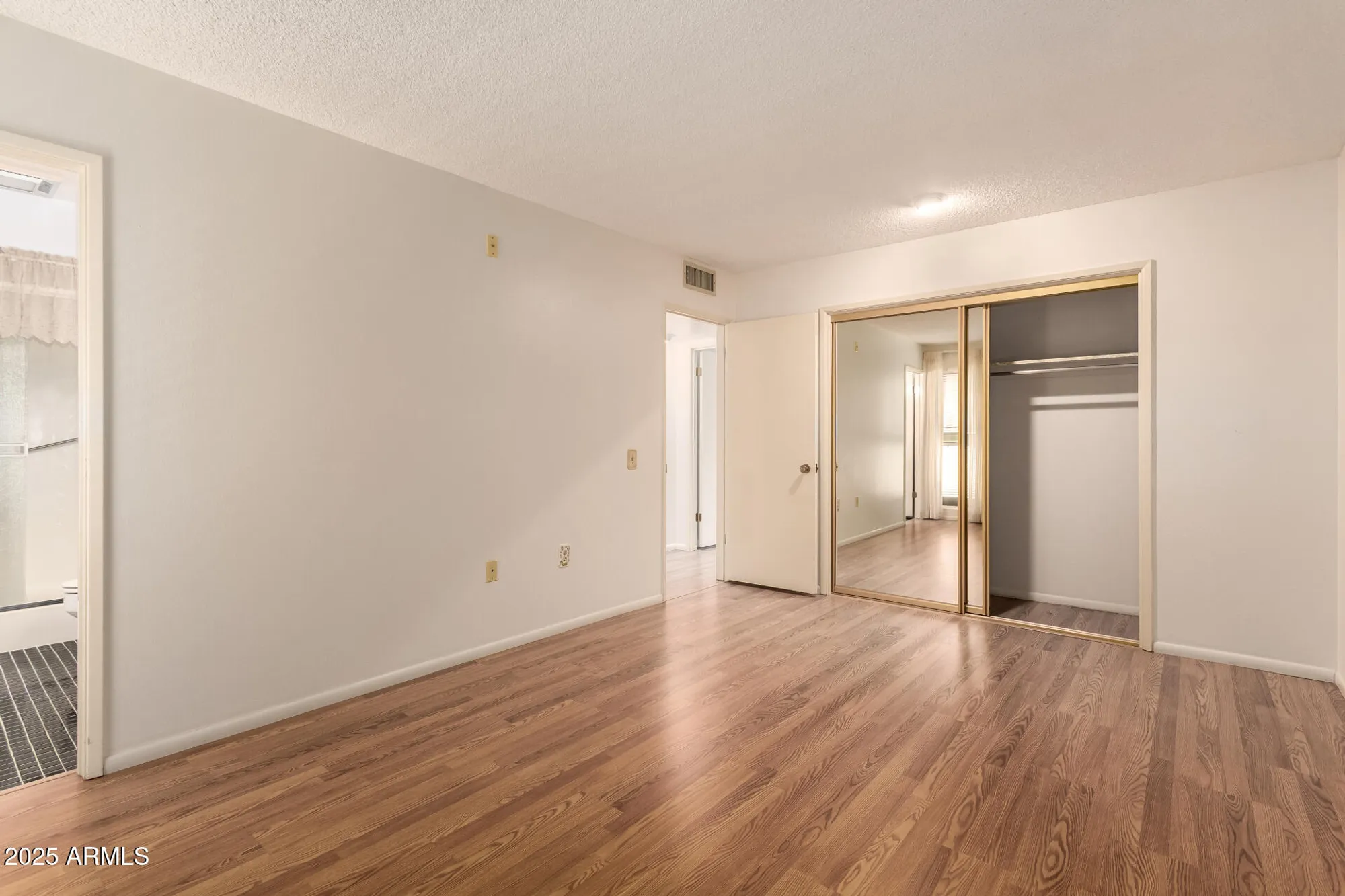 Property Slideshow image 21 of 33 | 11005 w campana dr, Sun City, AZ, 85351