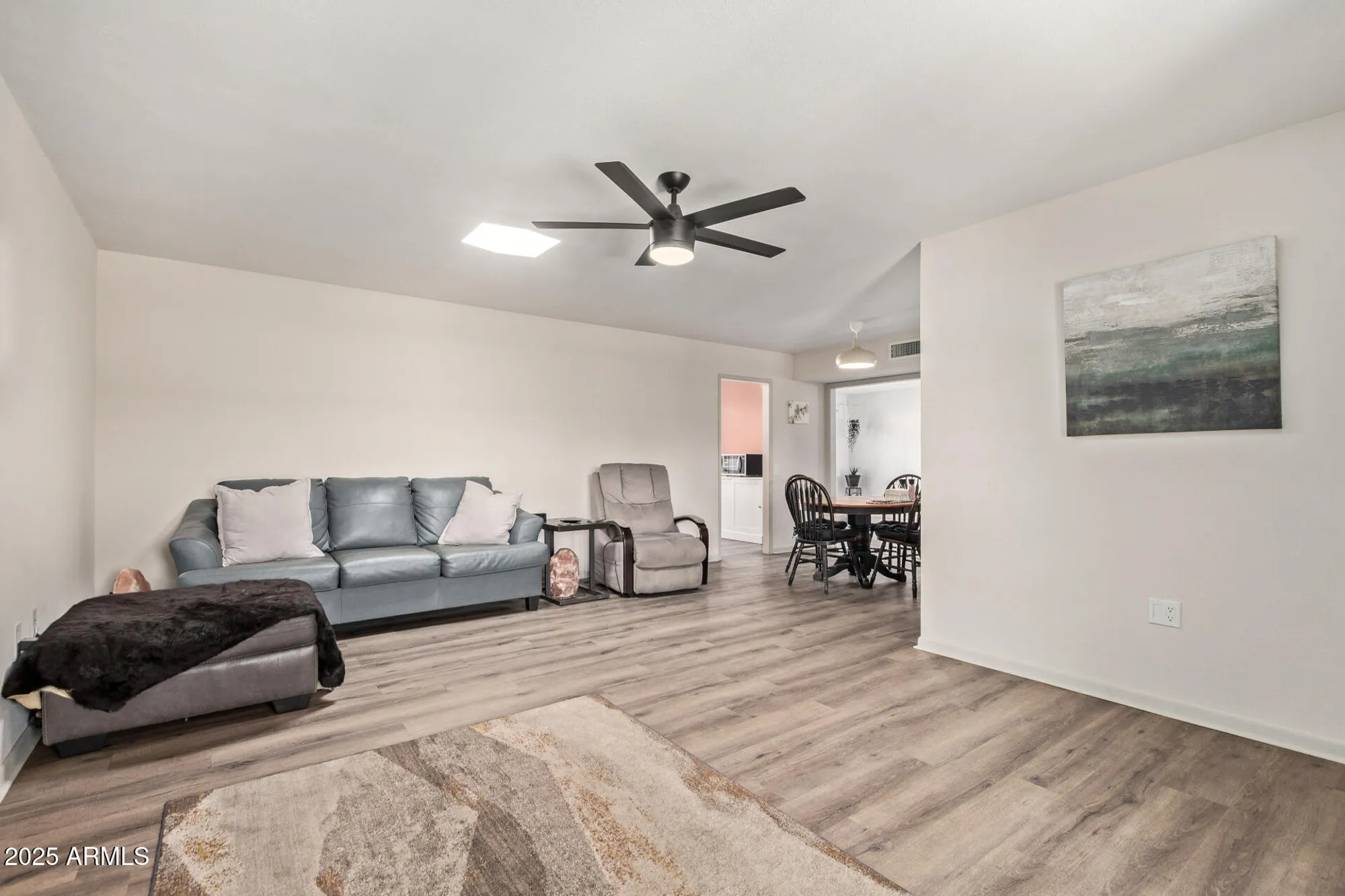 Property Slideshow image 9 of 30 | 17634 n 102nd dr, Sun City, AZ, 85373