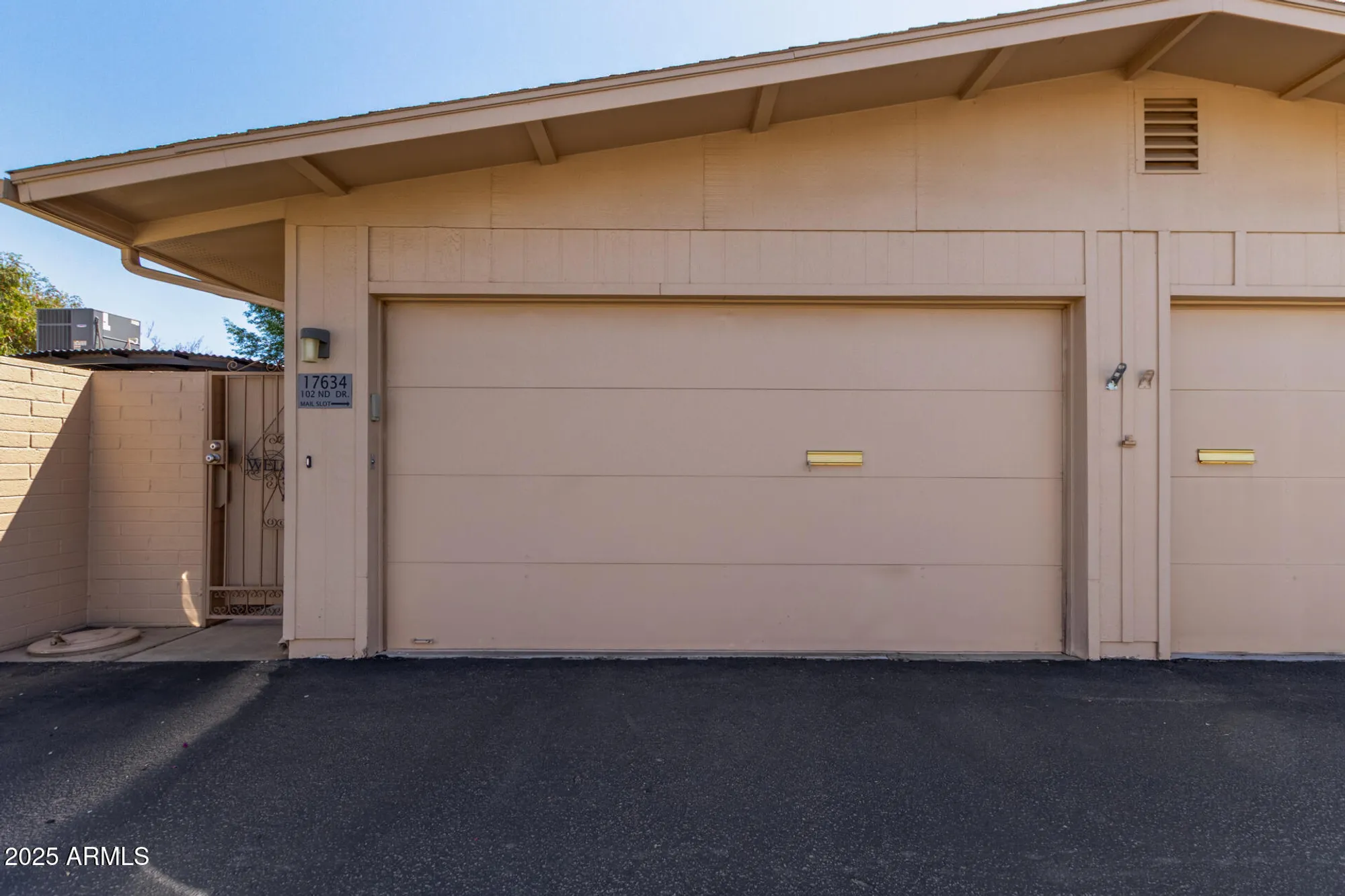 Property Slideshow image 28 of 30 | 17634 n 102nd dr, Sun City, AZ, 85373