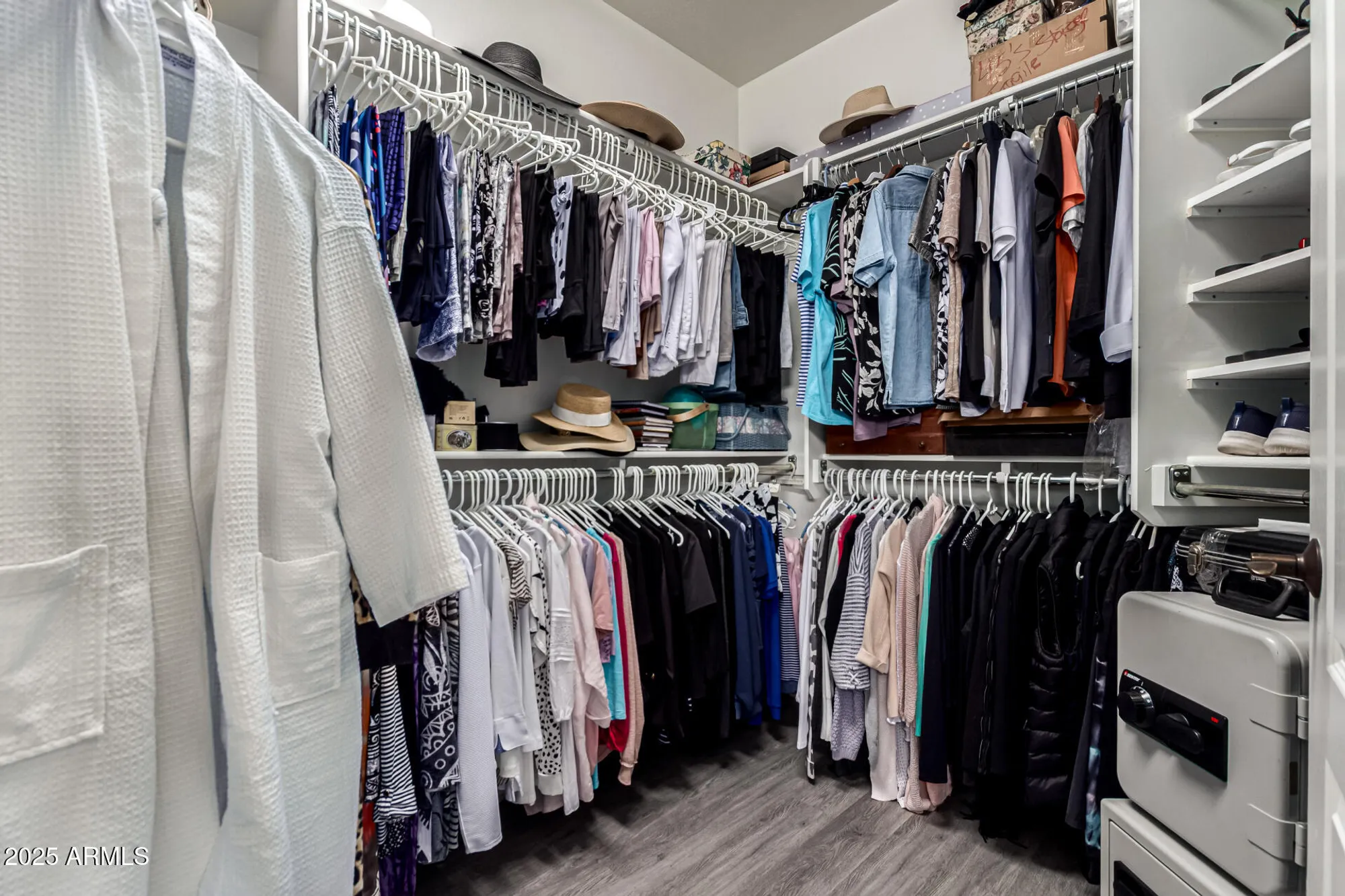 Property Slideshow image 16 of 40 | 26765 n 126th ln, Peoria, AZ, 85383