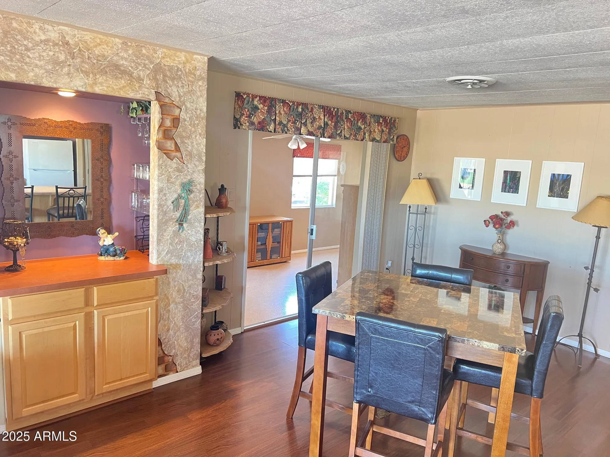 Property Slideshow image 15 of 27 | 2129 n rosburg dr, Mesa, AZ, 85215