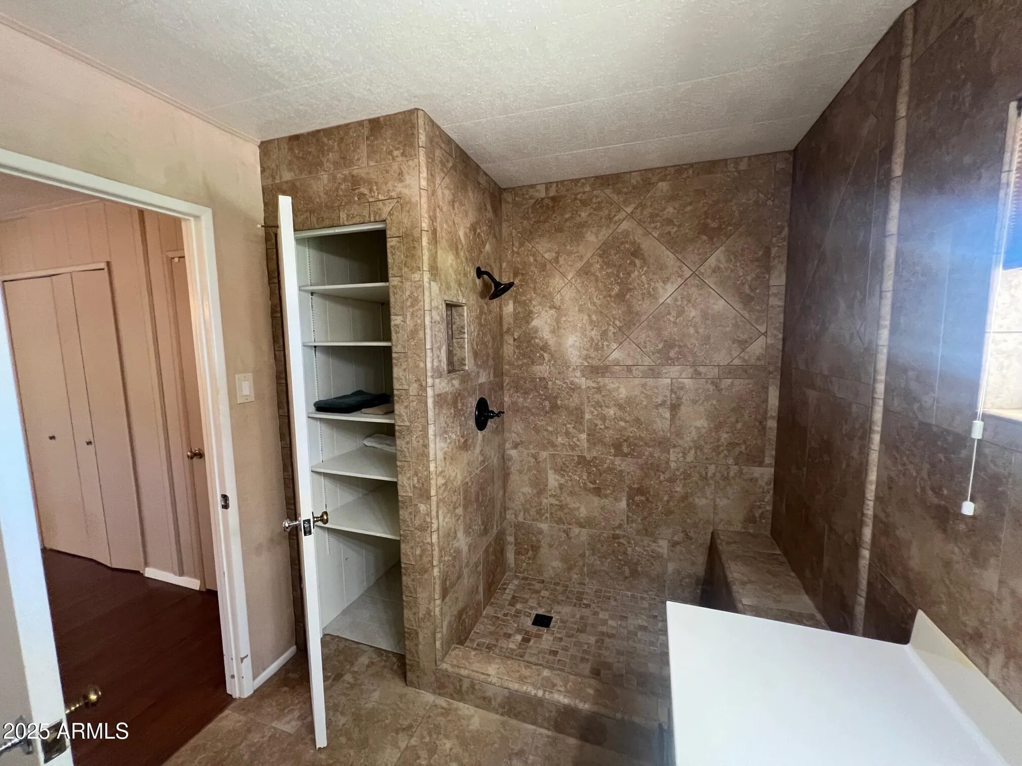 Property Slideshow image 24 of 27 | 2129 n rosburg dr, Mesa, AZ, 85215