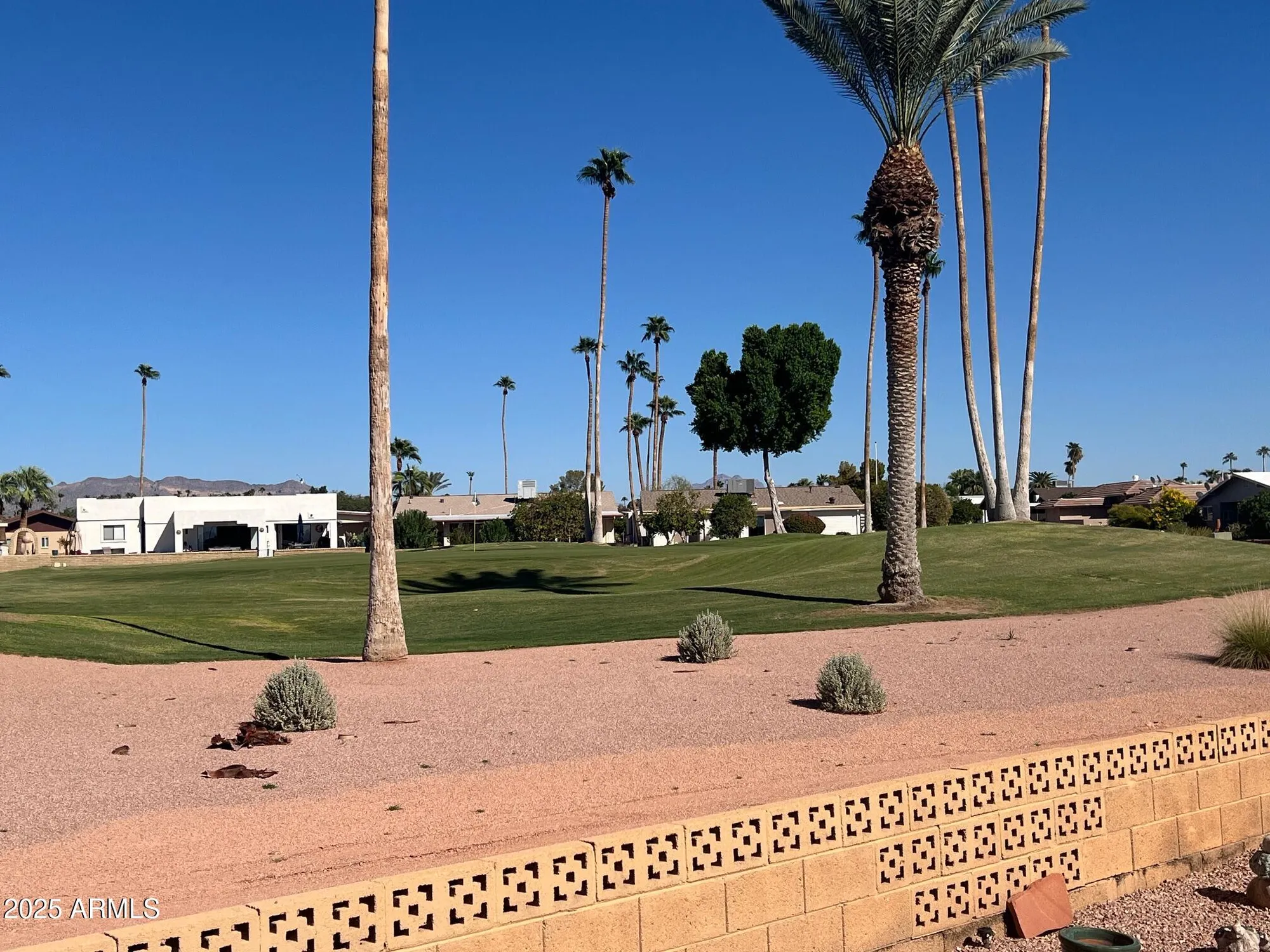 Property Slideshow image 4 of 27 | 2129 n rosburg dr, Mesa, AZ, 85215