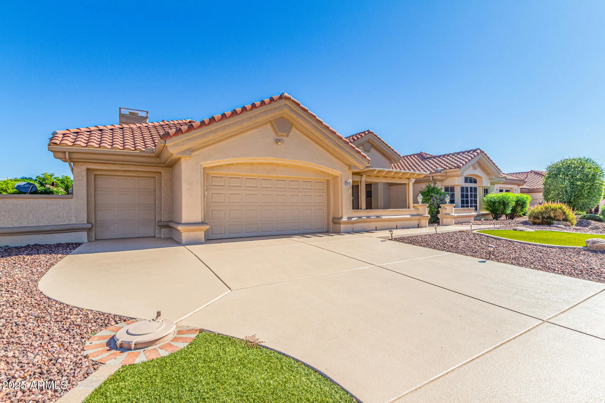 Property Slideshow image 1 of 44 | 21313 n limousine dr, Sun City West, AZ, 85375