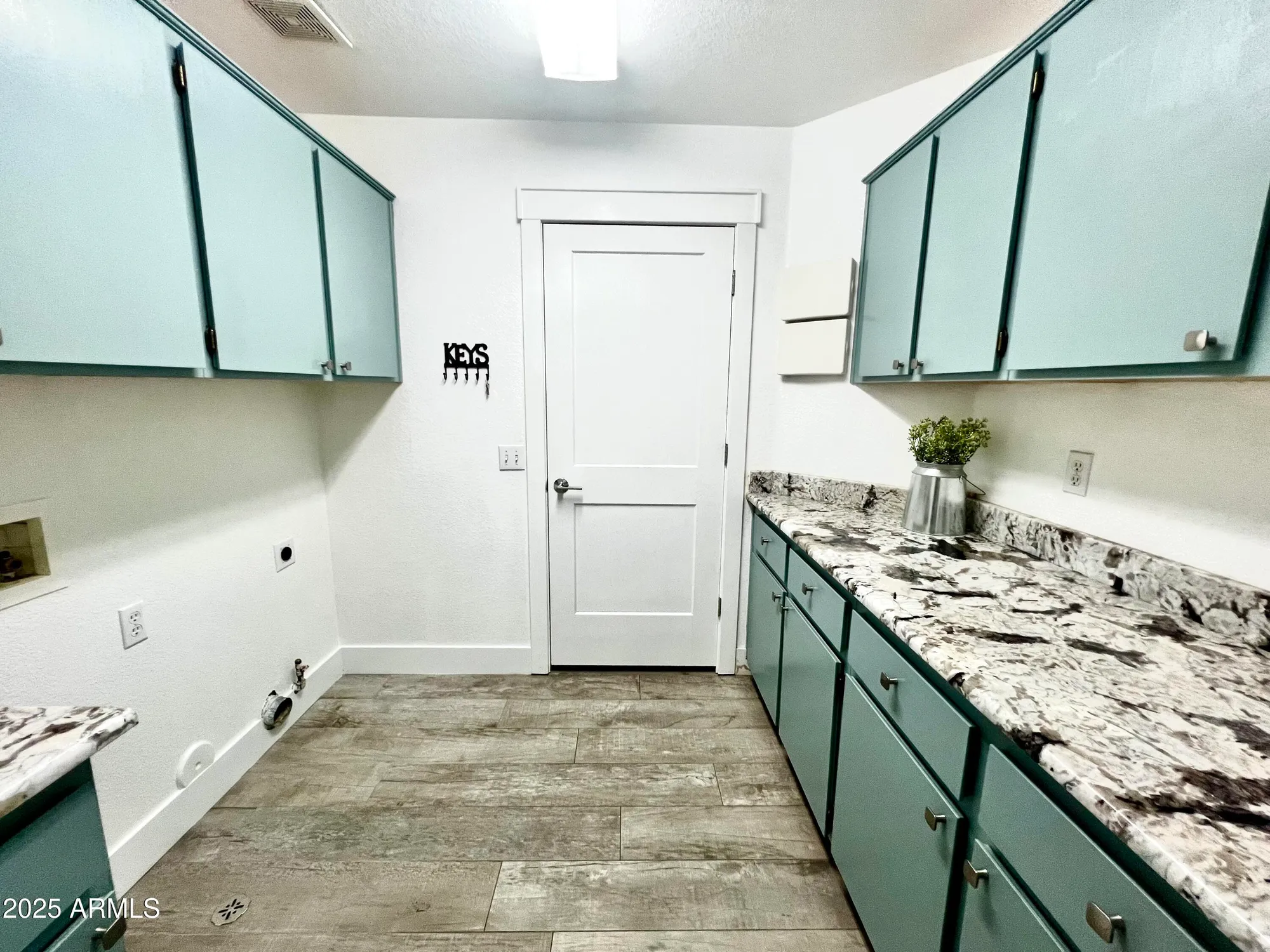 Property Slideshow image 29 of 36 | 14932 w whitton ave, Goodyear, AZ, 85395