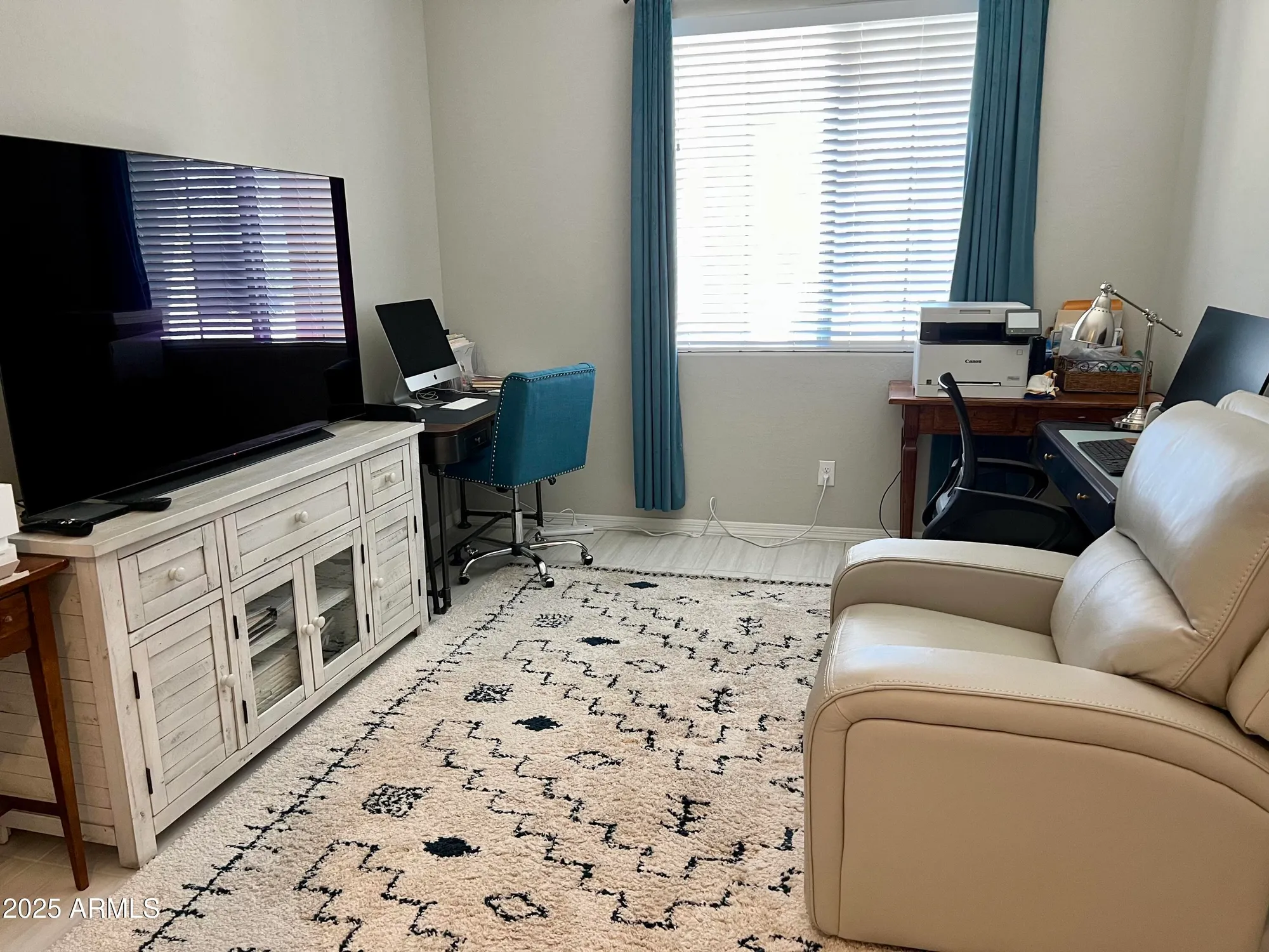 Property Slideshow image 25 of 33 | 26904 w kerry ln, Buckeye, AZ, 85396