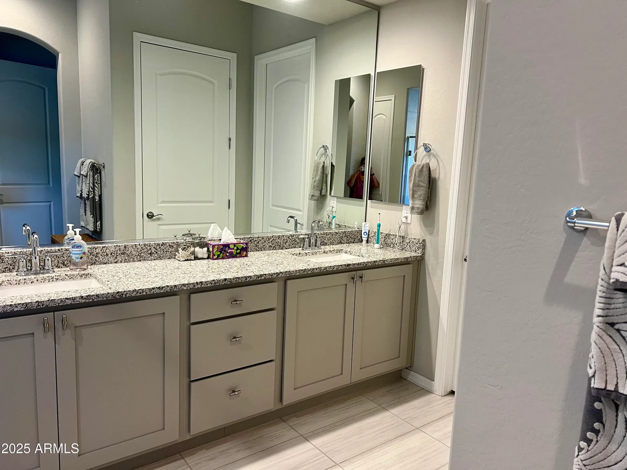 Property Slideshow image 21 of 33 | 26904 w kerry ln, Buckeye, AZ, 85396