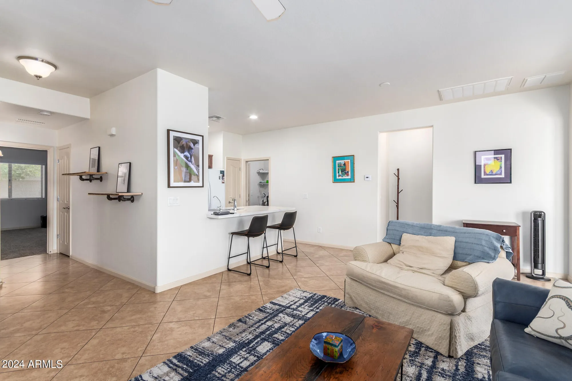 Property Slideshow image 7 of 28 | 1560 e melrose dr, Casa Grande, AZ, 85122