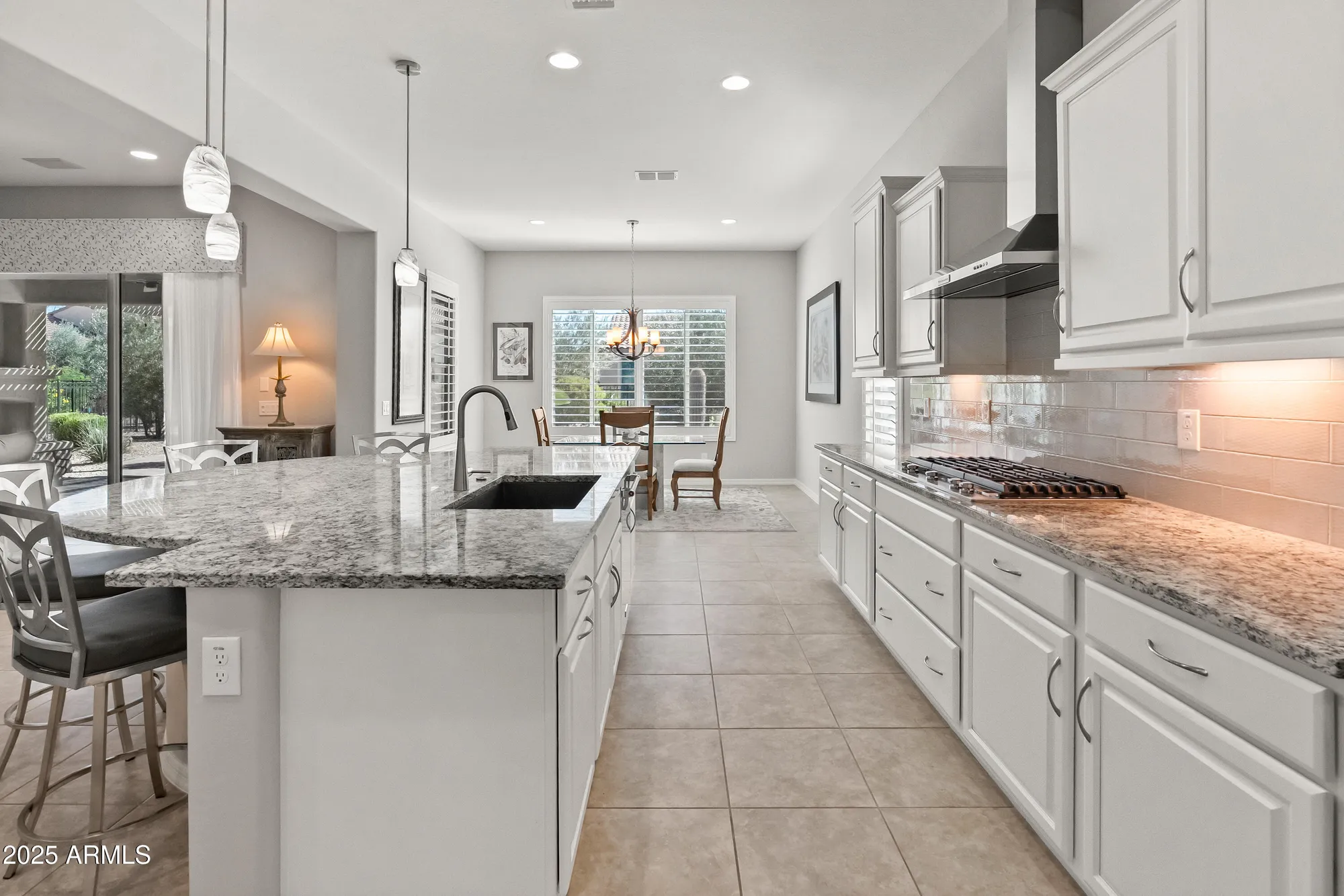 Property Slideshow image 11 of 43 | 26439 w covey ln, Buckeye, AZ, 85396