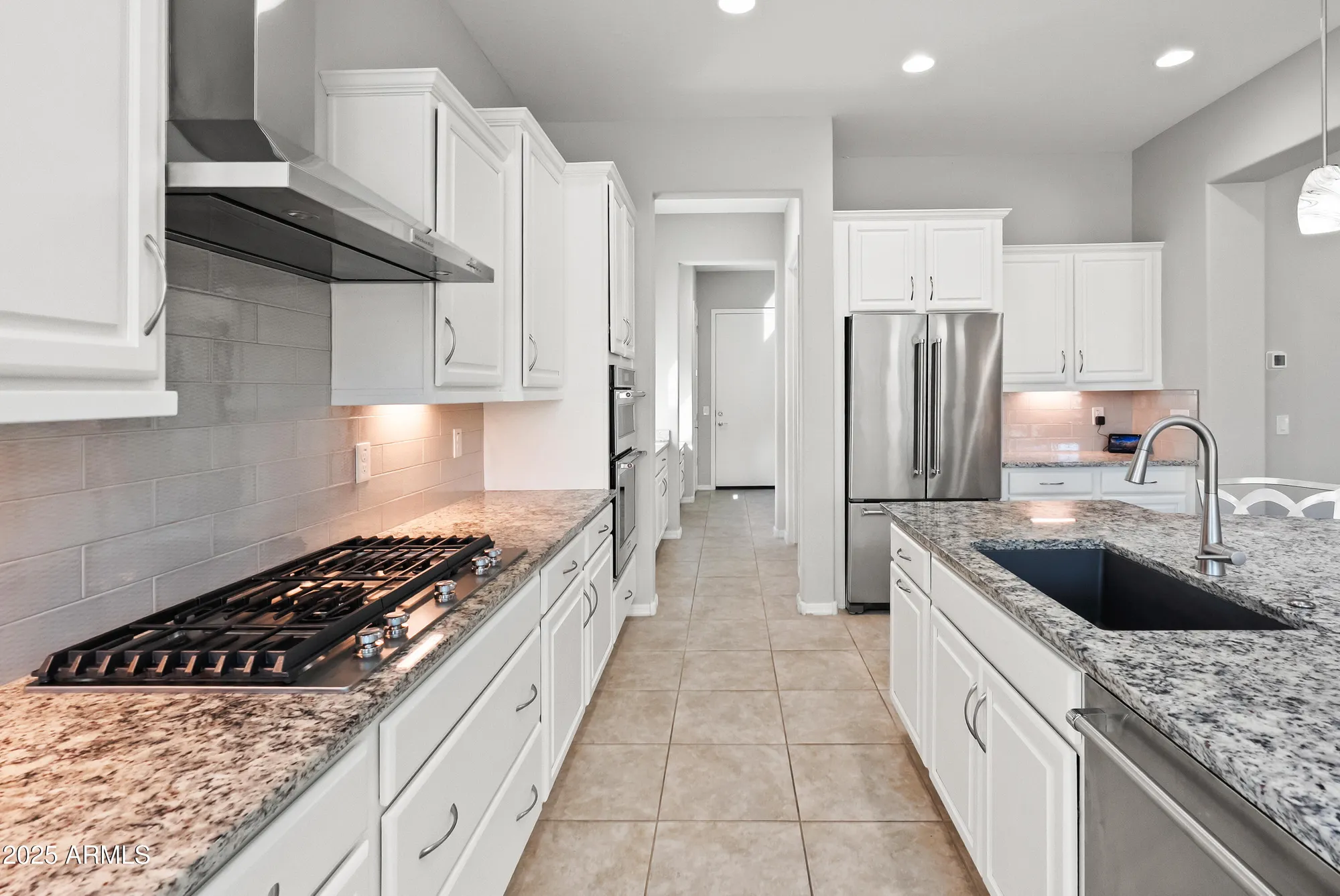 Property Slideshow image 14 of 43 | 26439 w covey ln, Buckeye, AZ, 85396