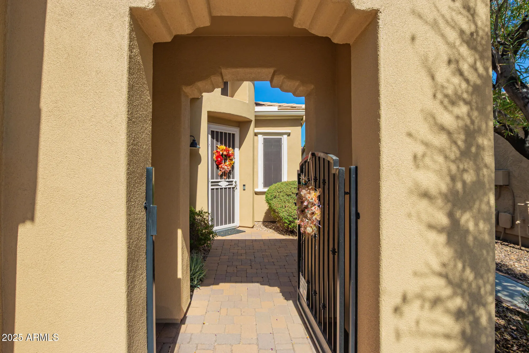 Property Slideshow image 3 of 20 | 12956 w eagle ridge ln, Peoria, AZ, 85383