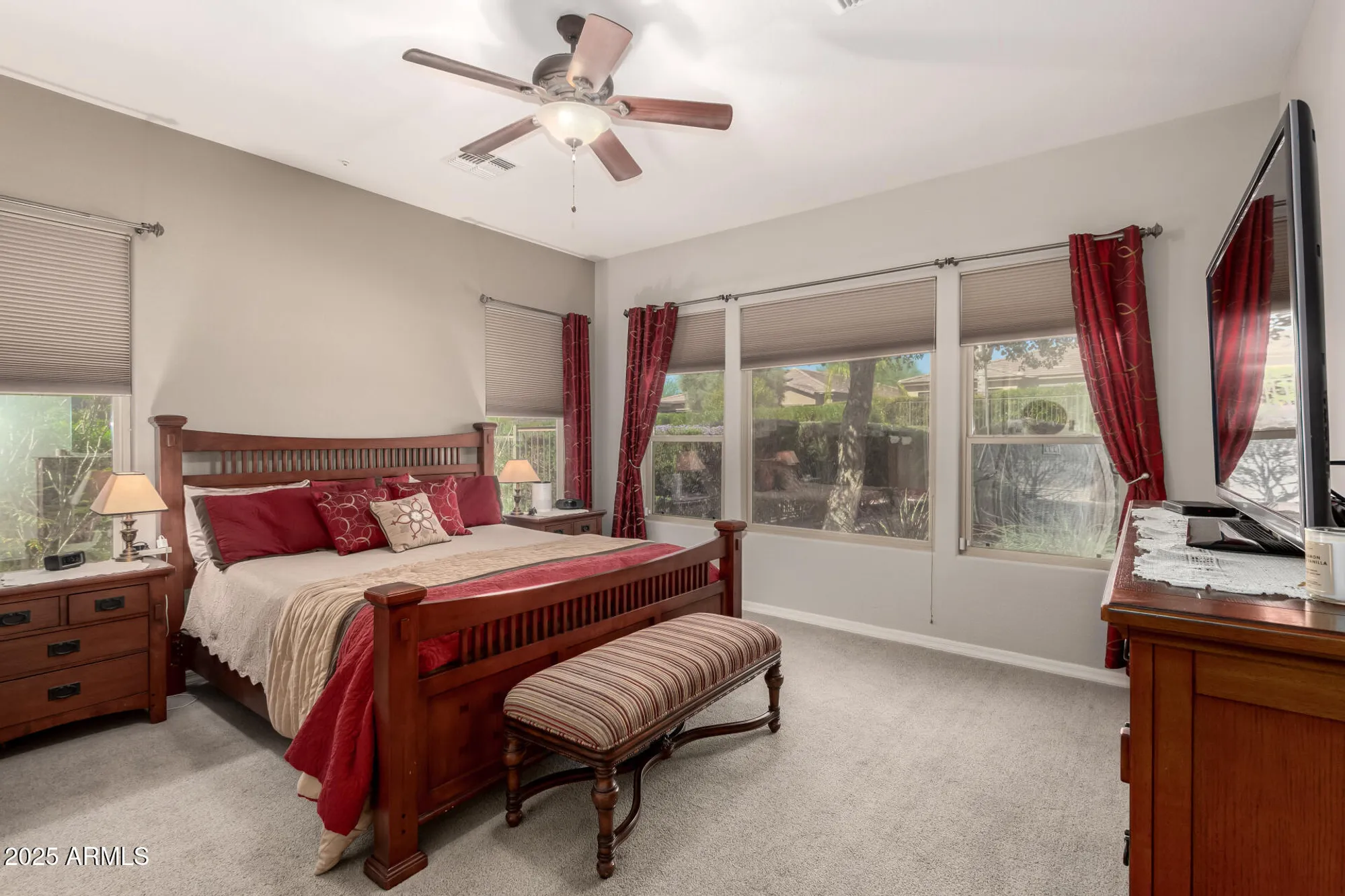 Property Slideshow image 12 of 20 | 12956 w eagle ridge ln, Peoria, AZ, 85383