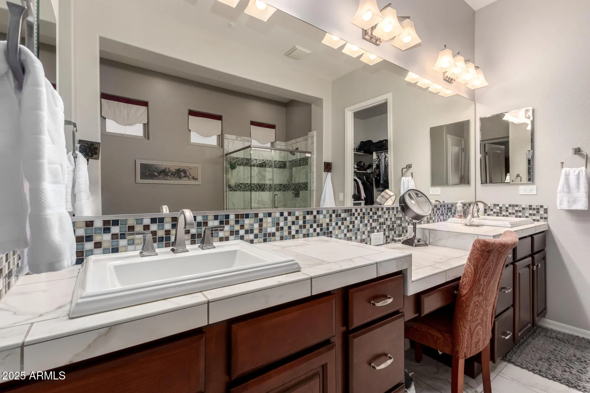 Property Slideshow image 13 of 20 | 12956 w eagle ridge ln, Peoria, AZ, 85383