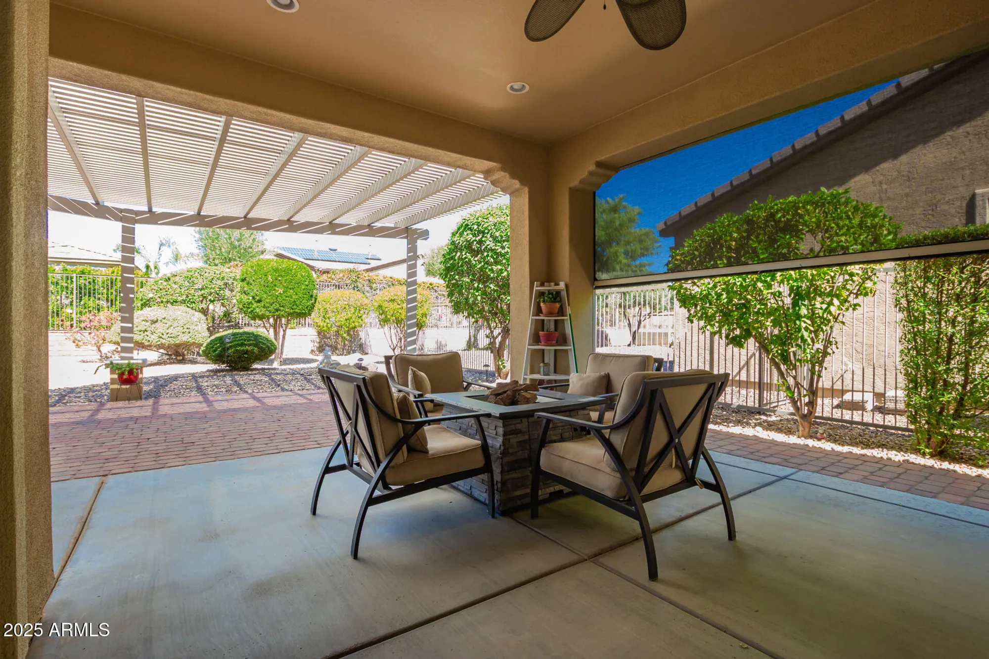 Property Slideshow image 18 of 20 | 12956 w eagle ridge ln, Peoria, AZ, 85383