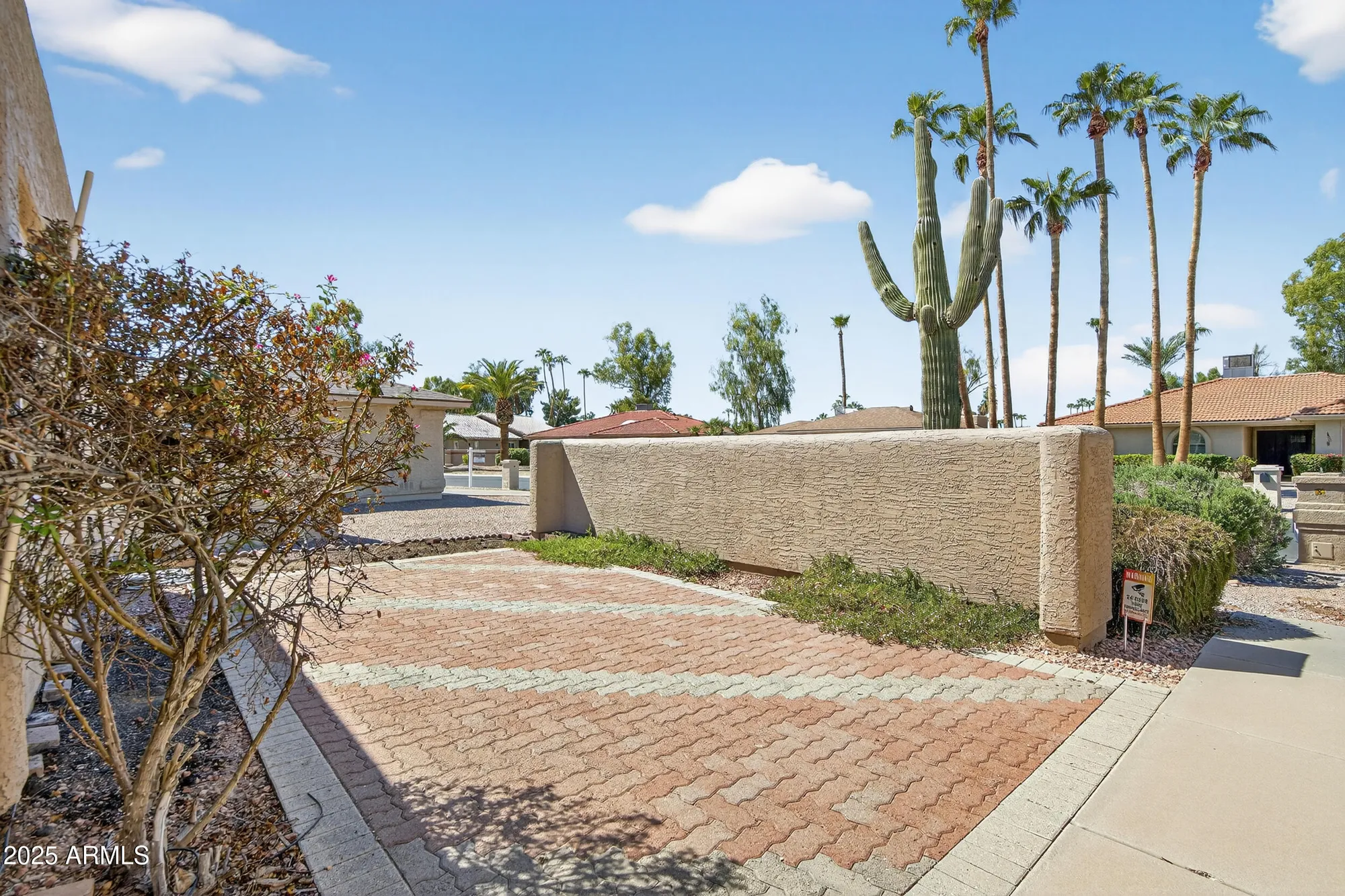 Property Slideshow image 4 of 62 | 26003 s cedarcrest dr, Sun Lakes, AZ, 85248